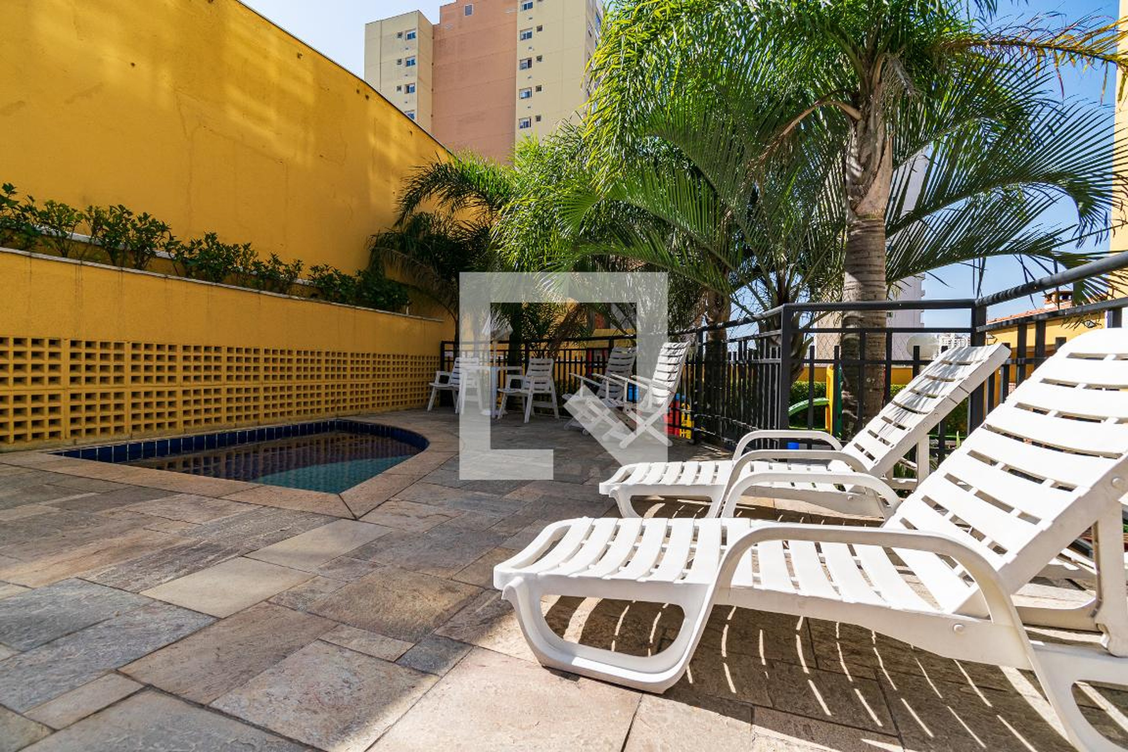 Piscina - Edifício Ville Nivelles