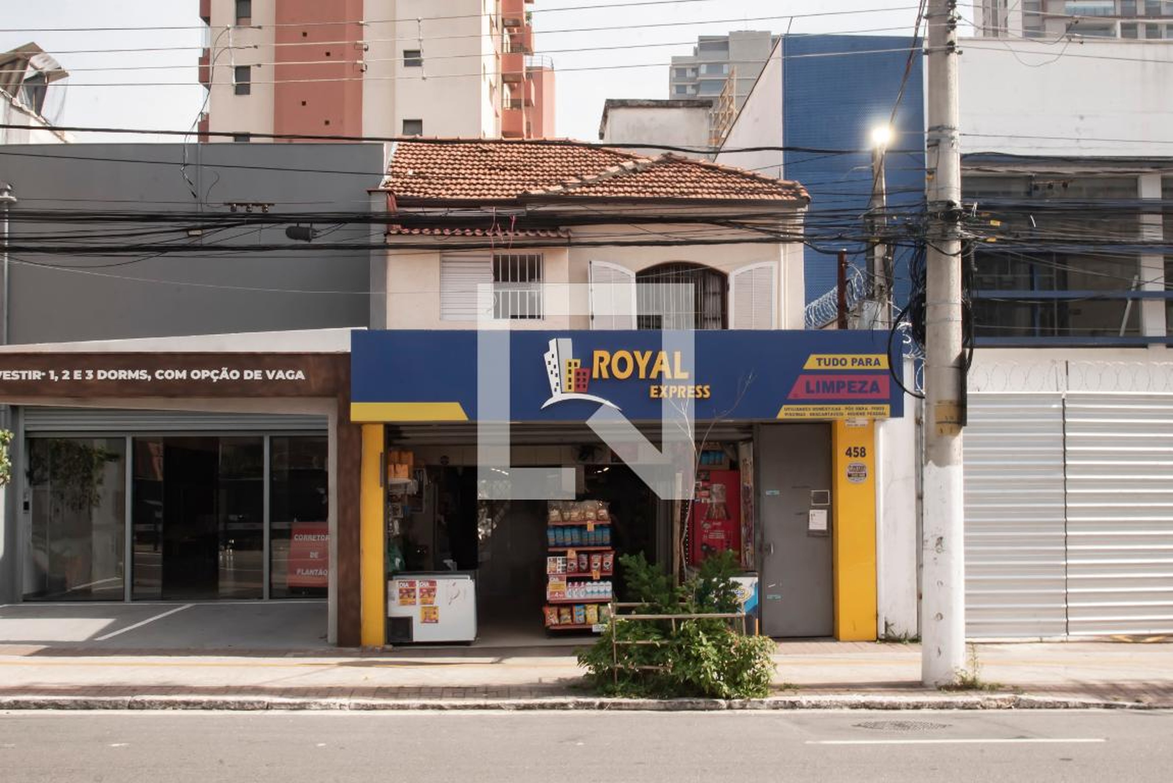 Fachada Condomínio em Rua Pedro de Toledo, 458