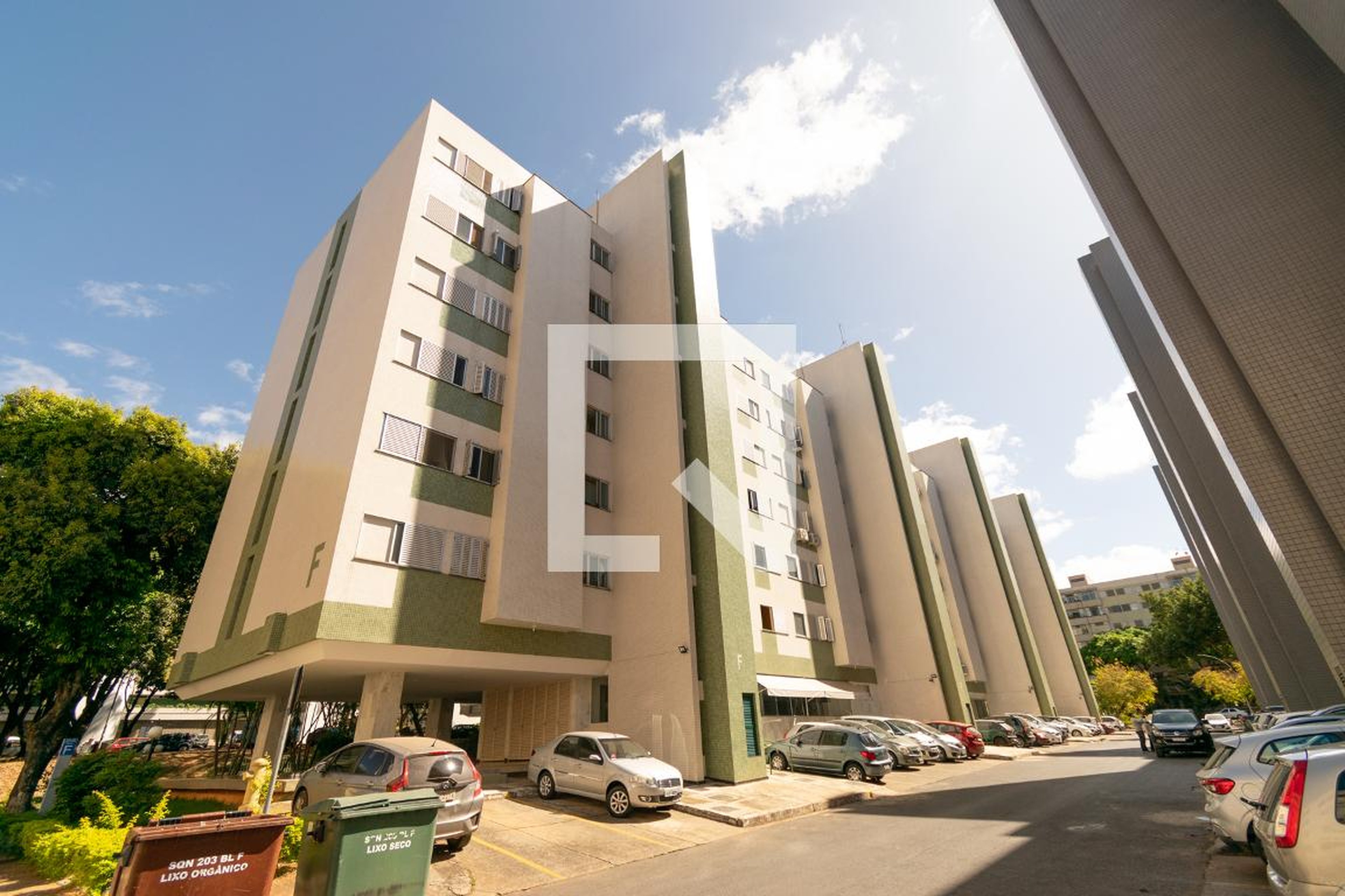 Fachada Condomínio em SHCN SQN 203 BL F, s/n