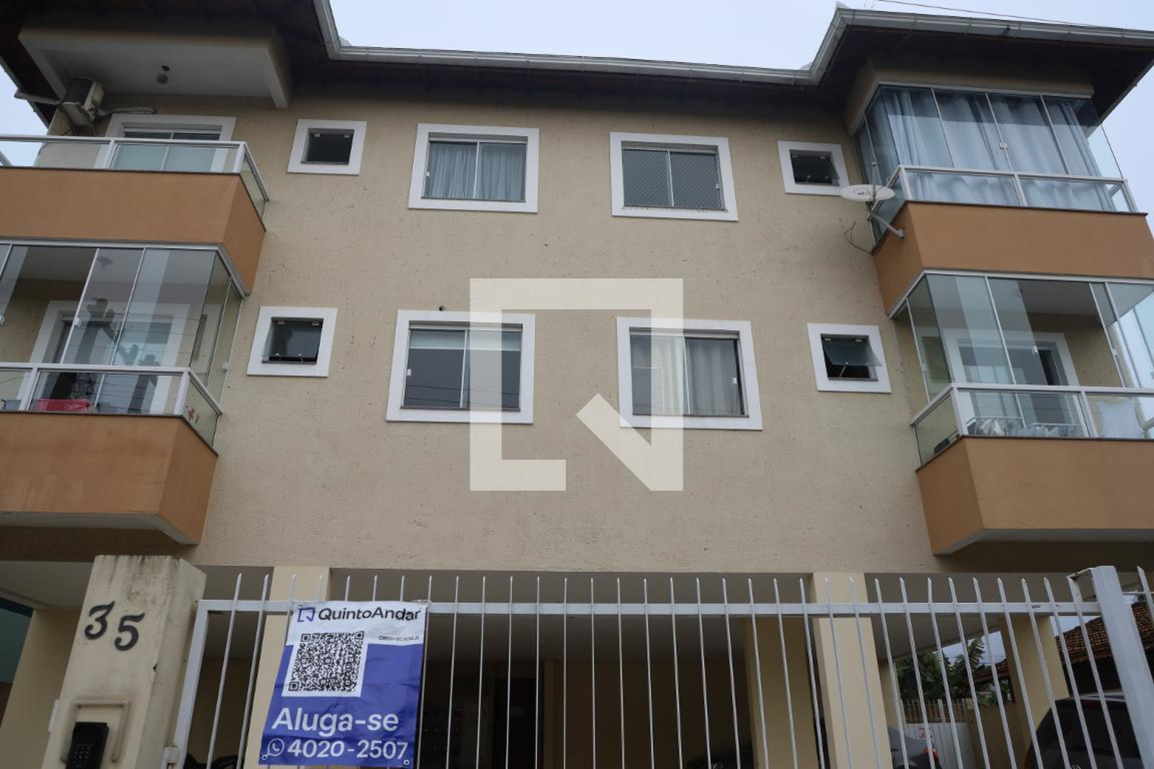 Fachada Residencial Lunar IV