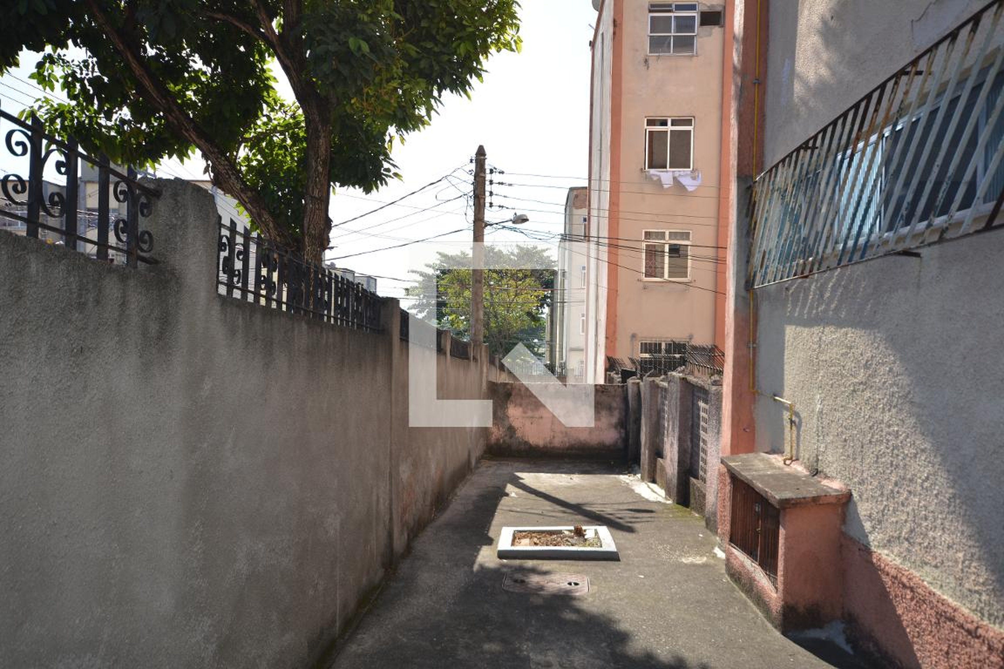 Área comum - de Fevereiro