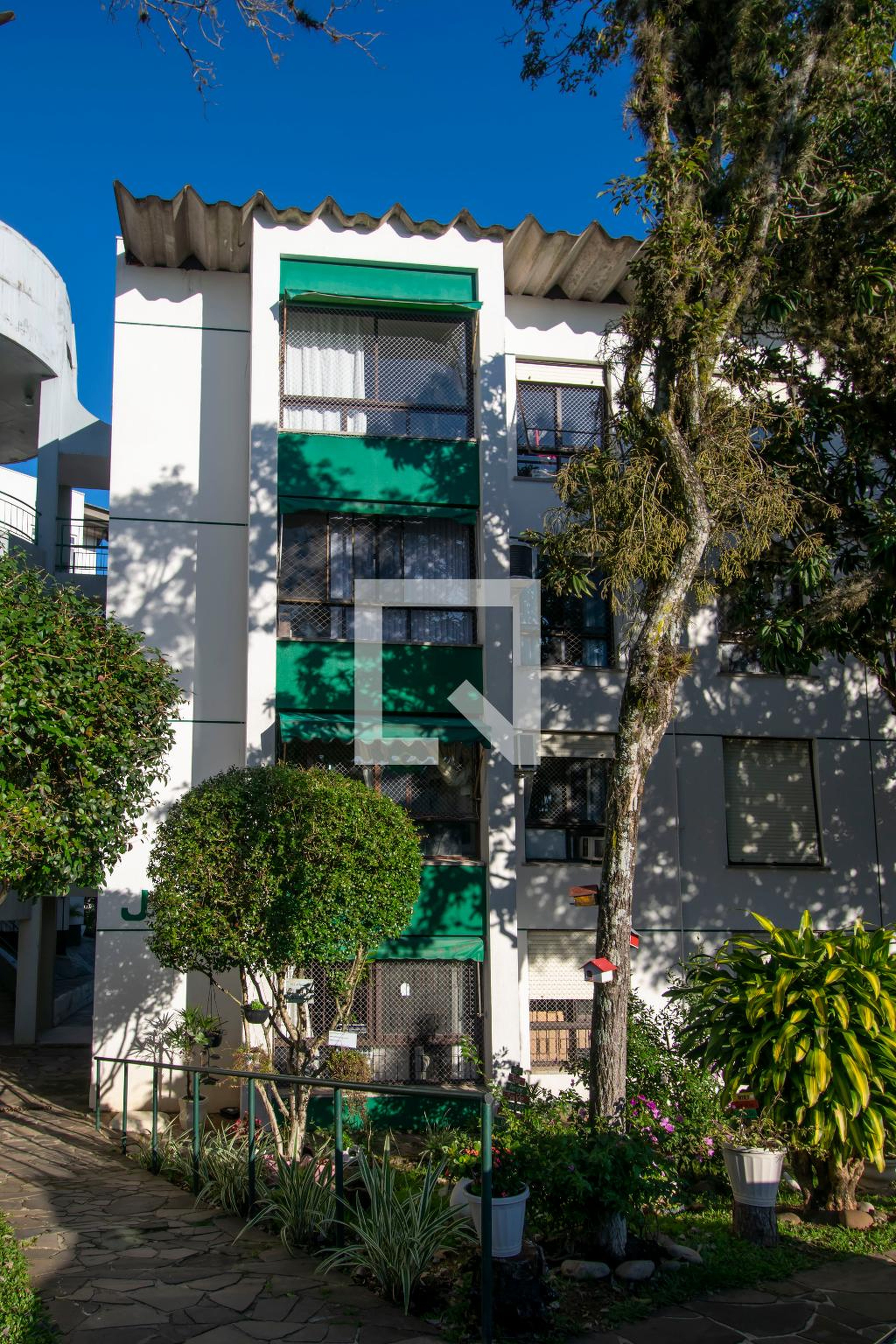 Fachada Condomínio em Avenida Fábio Araújo Santos, 1330