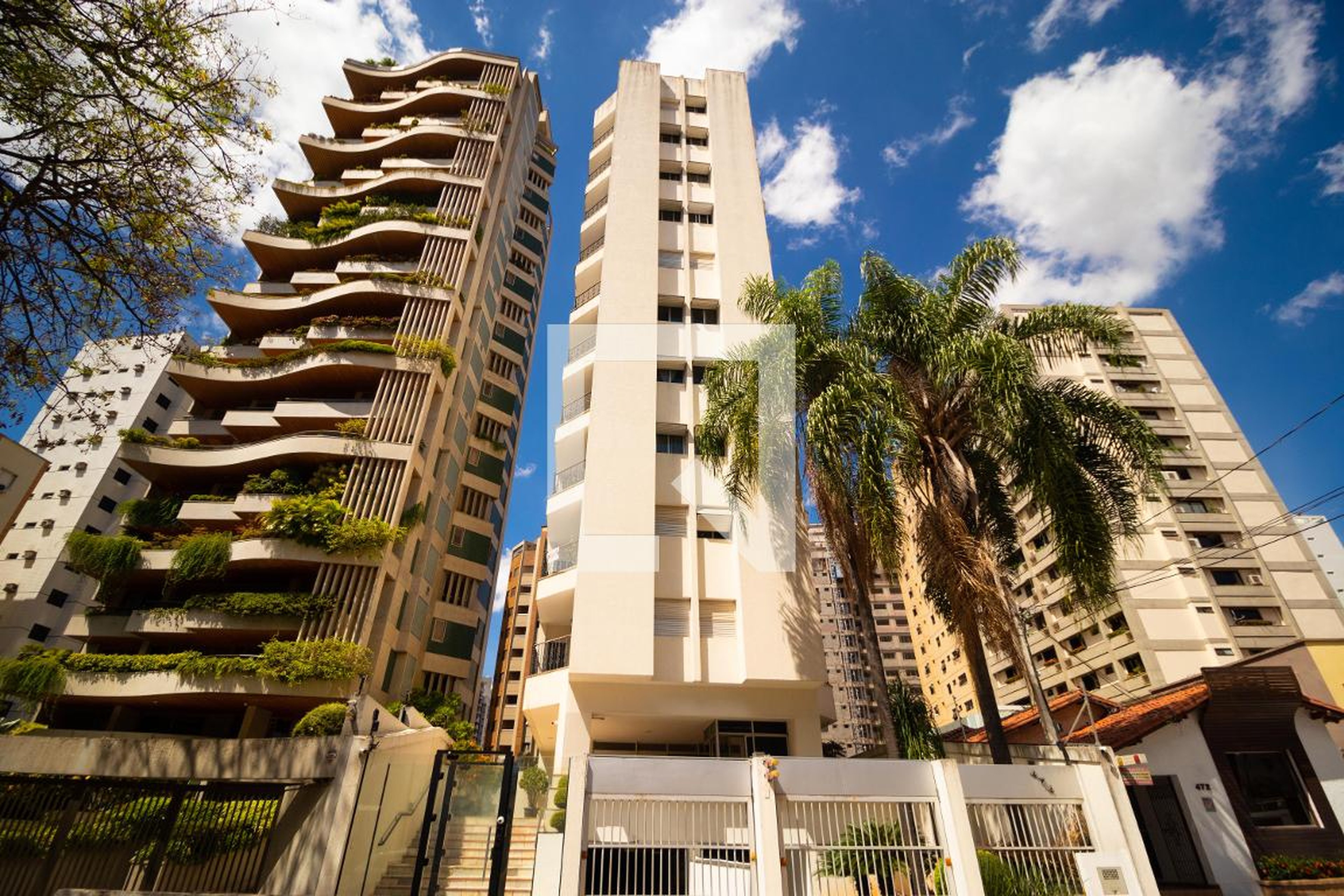 Fachada Condomínio Petropolis