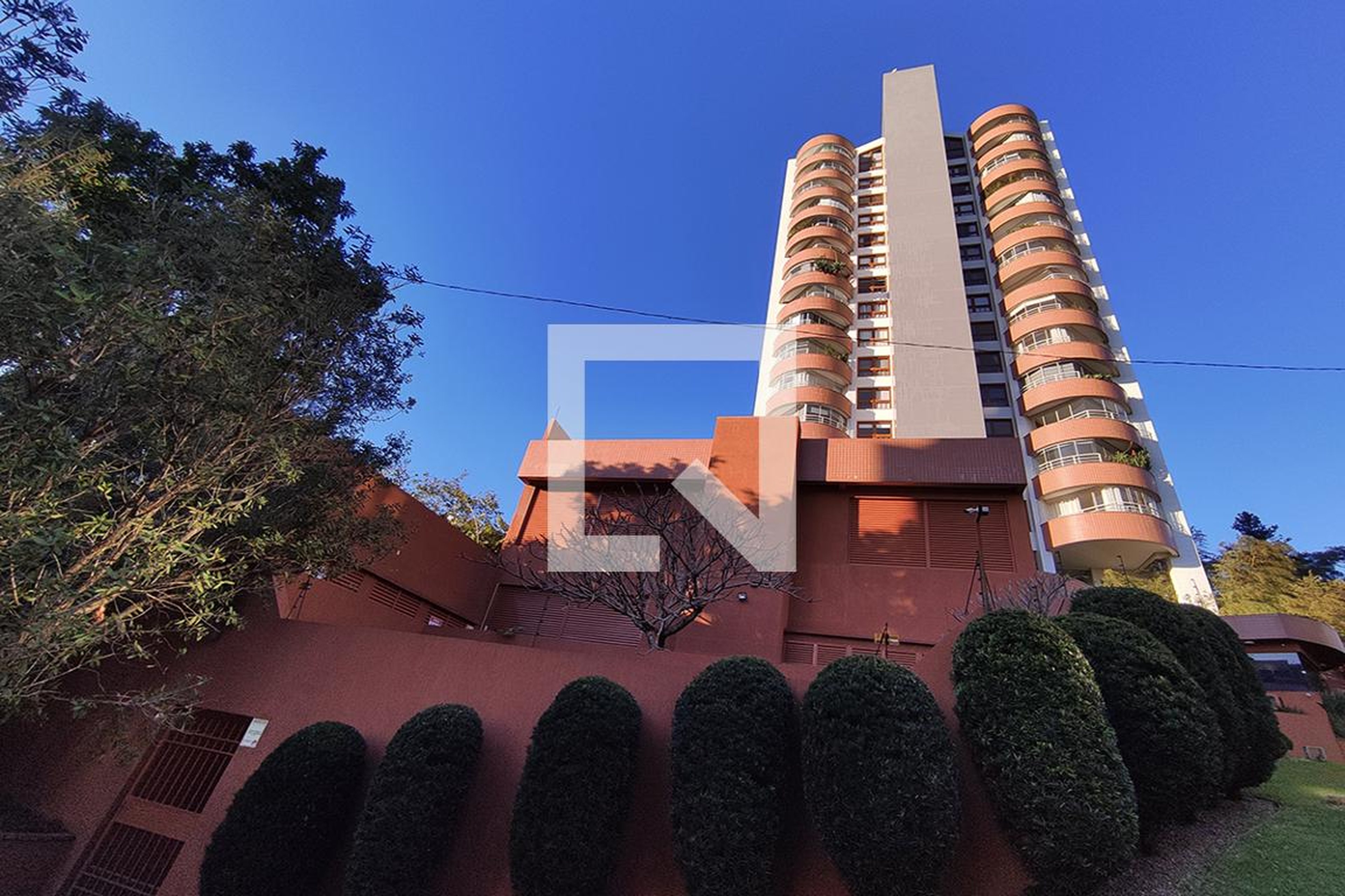 Fachada do Condomínio Edifício Residencial Rosa dos Ventos