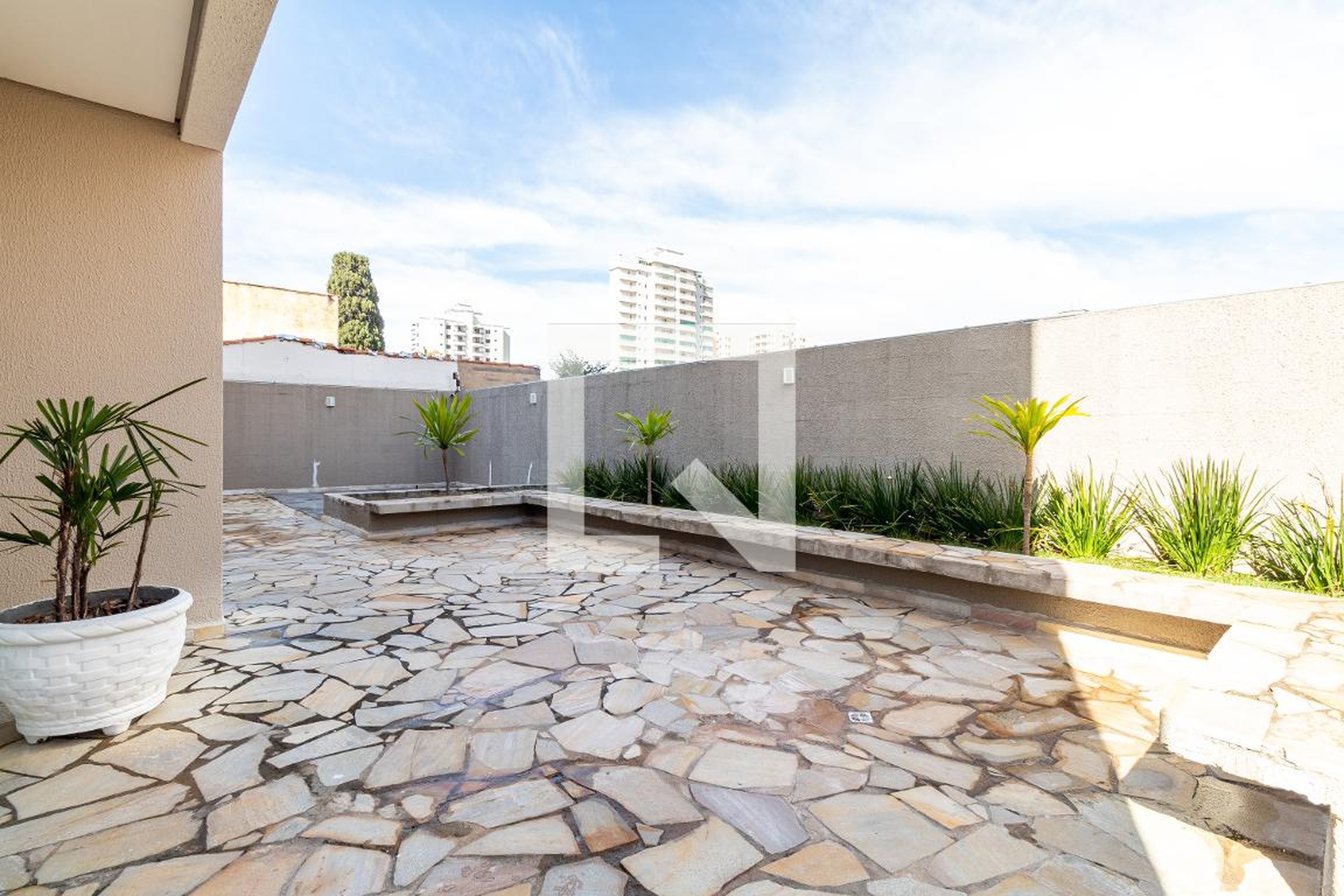 Área Externa - Santo Expedito