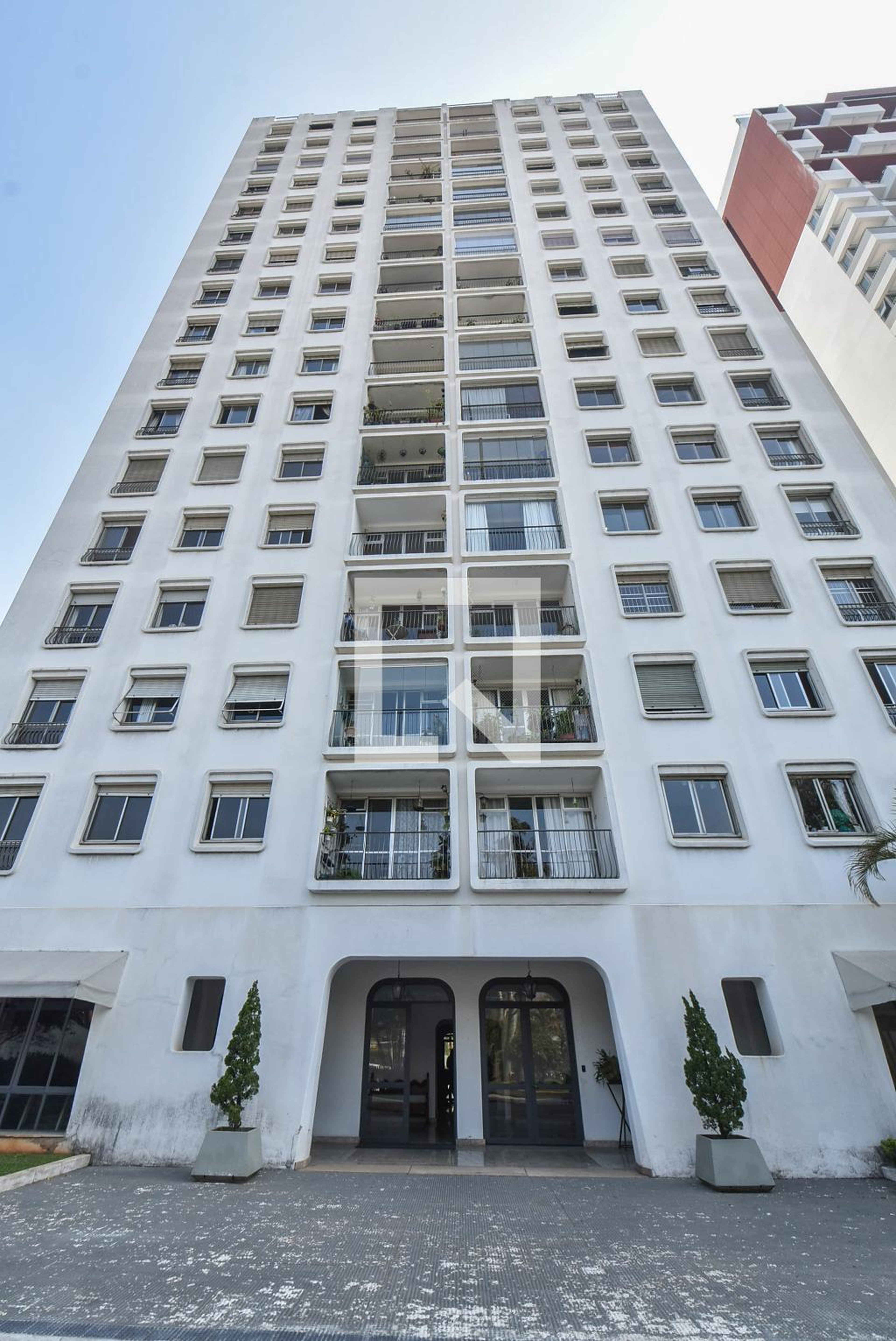 Prédio Condomínio Marques de Toledo