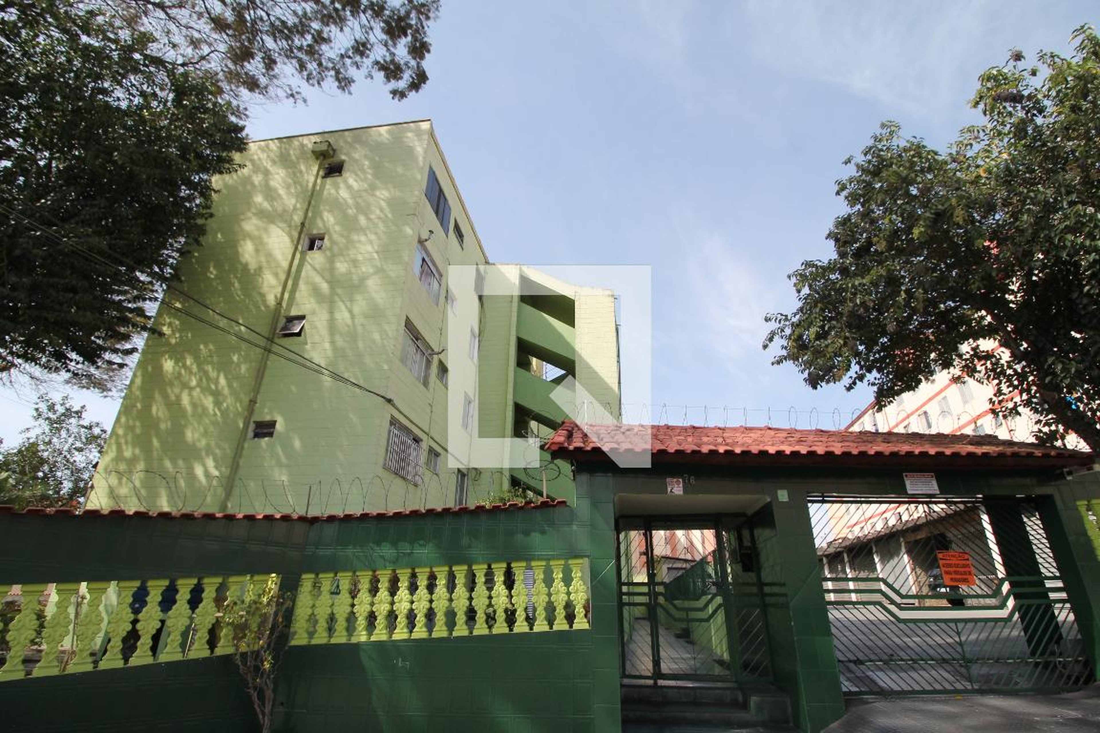 Fachada do Prédio Condomínio em Rua Padre José de Castilho, 76