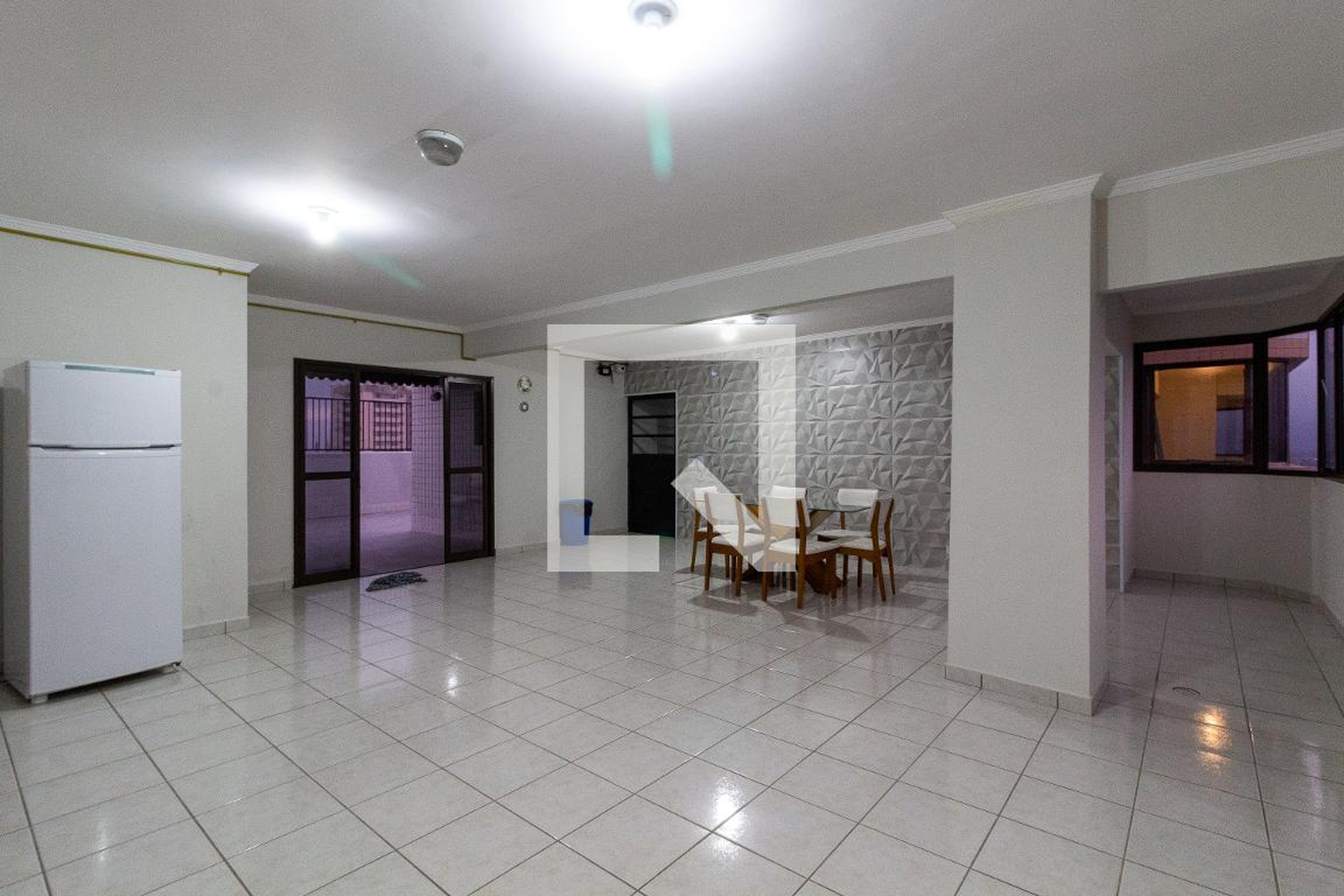 Salão de festas - João Orisaka