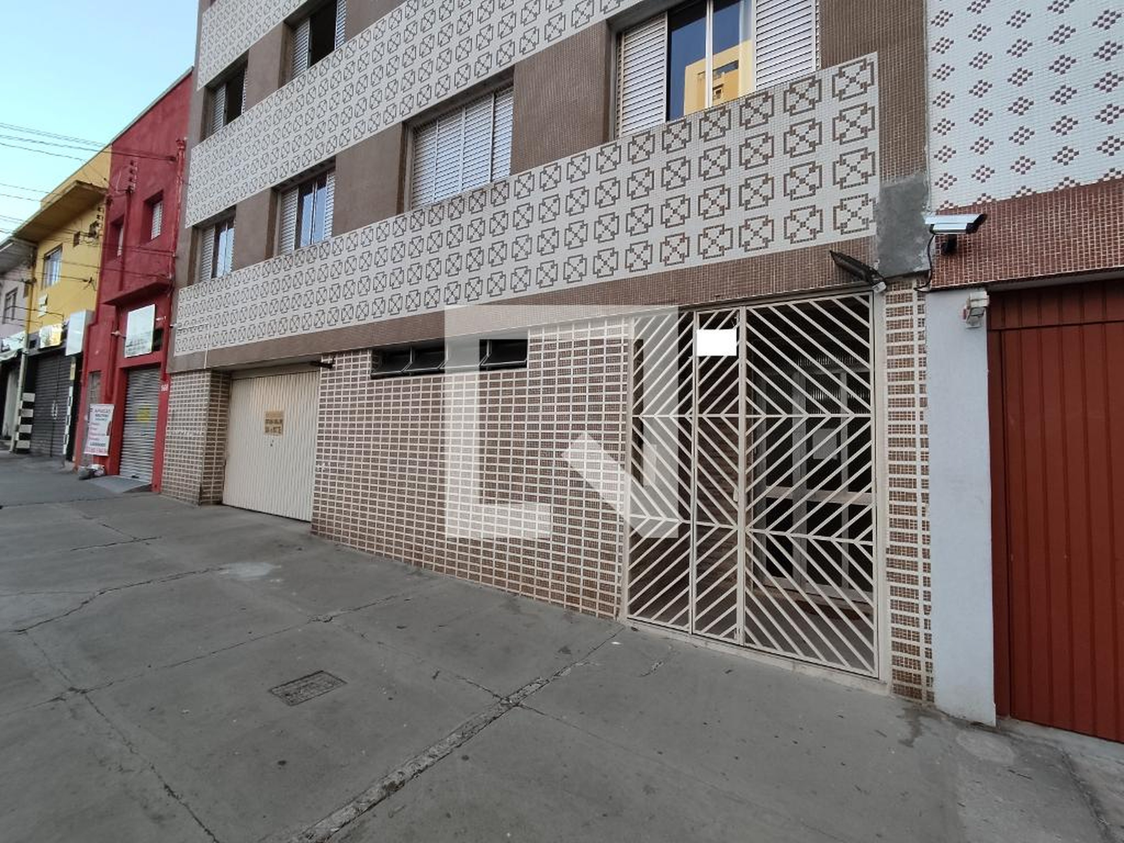 Fachada Condomínio em Rua Duílio, 552