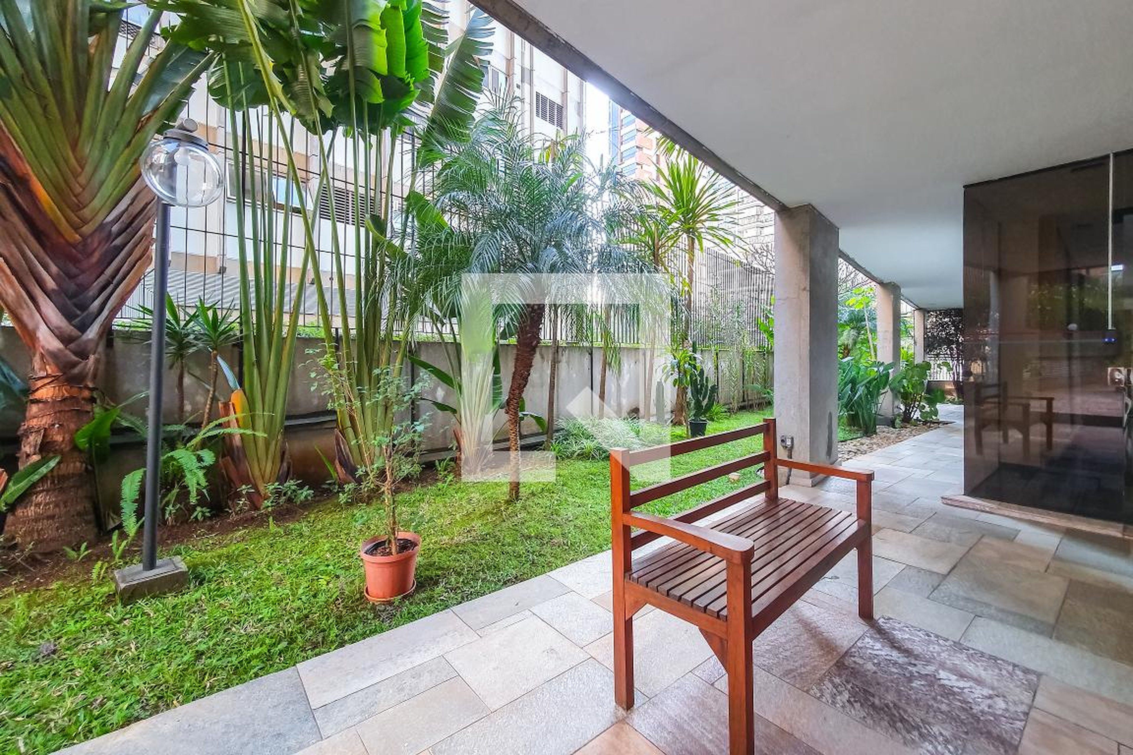 Área Externa - Edifício Chamonix