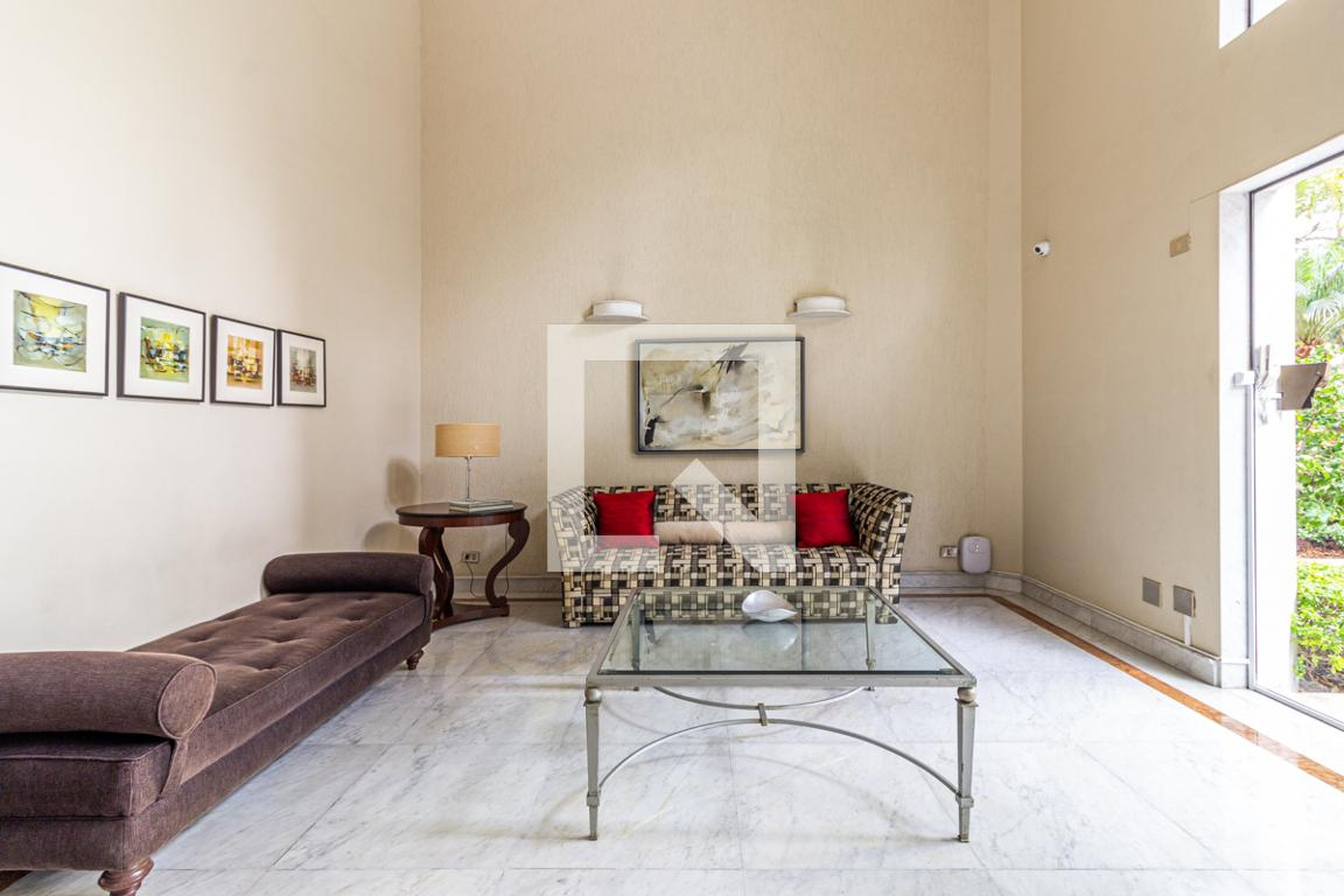 Hall Social - Sausalito Palace