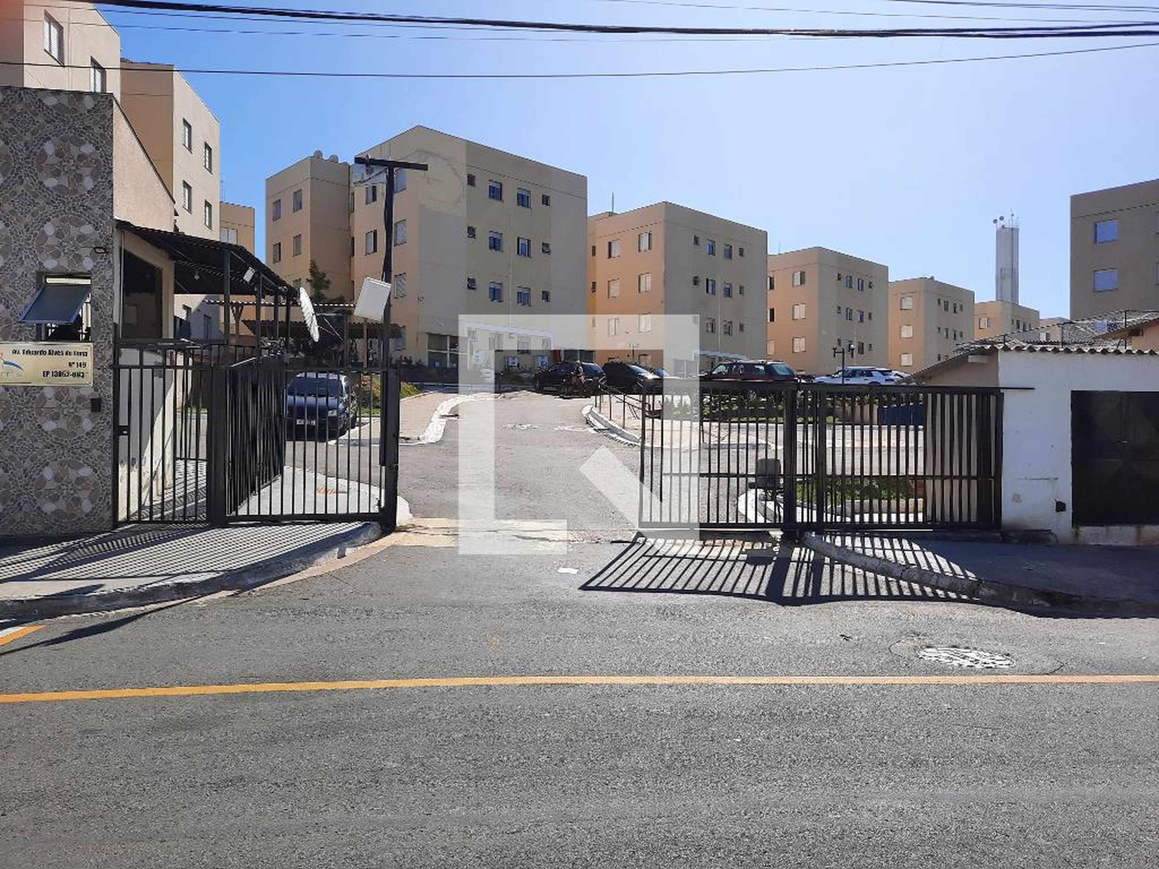 Fachada do Condomínio Condomínio Abaeté 8