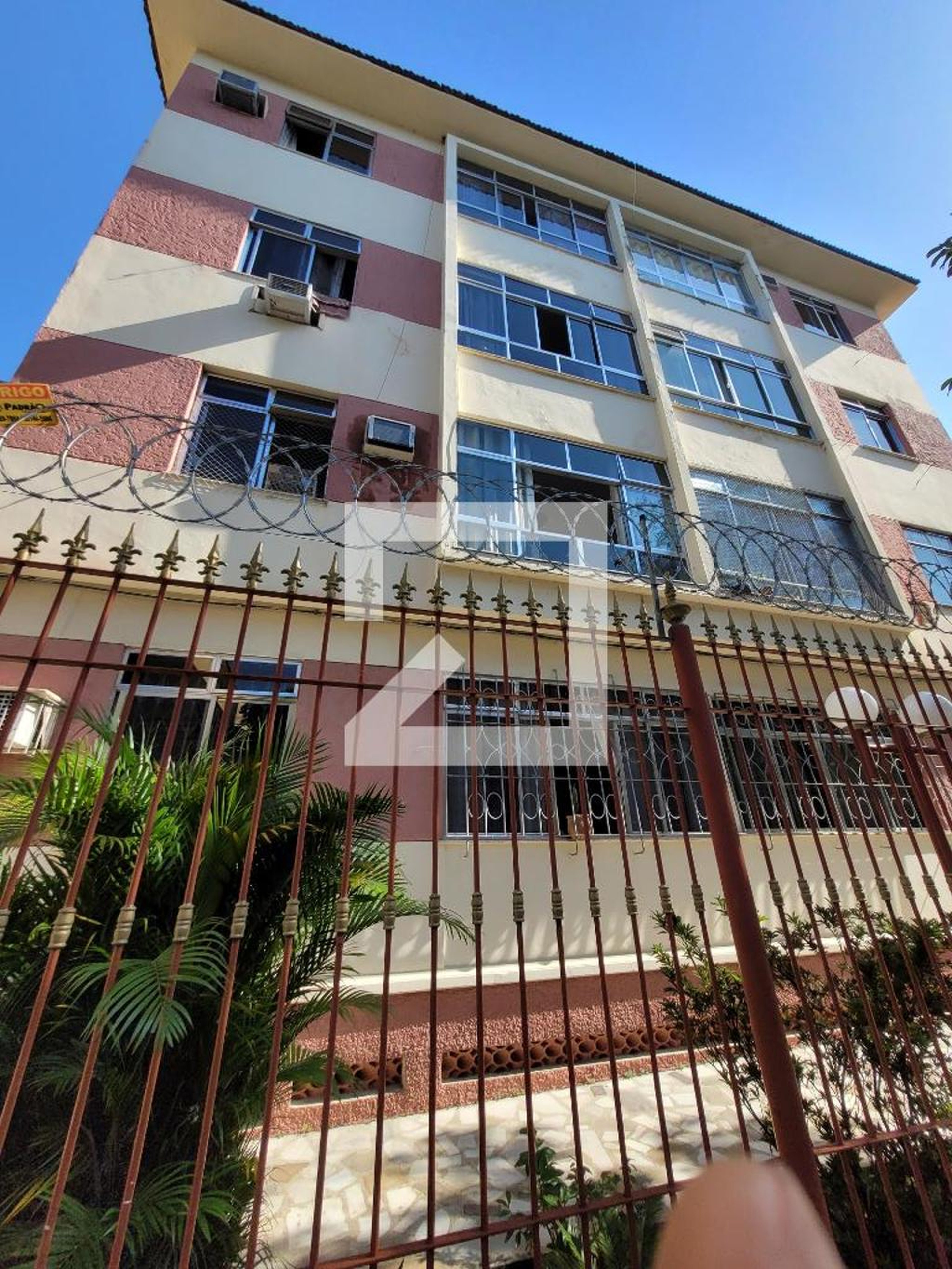 Fachada Edifício Topazio