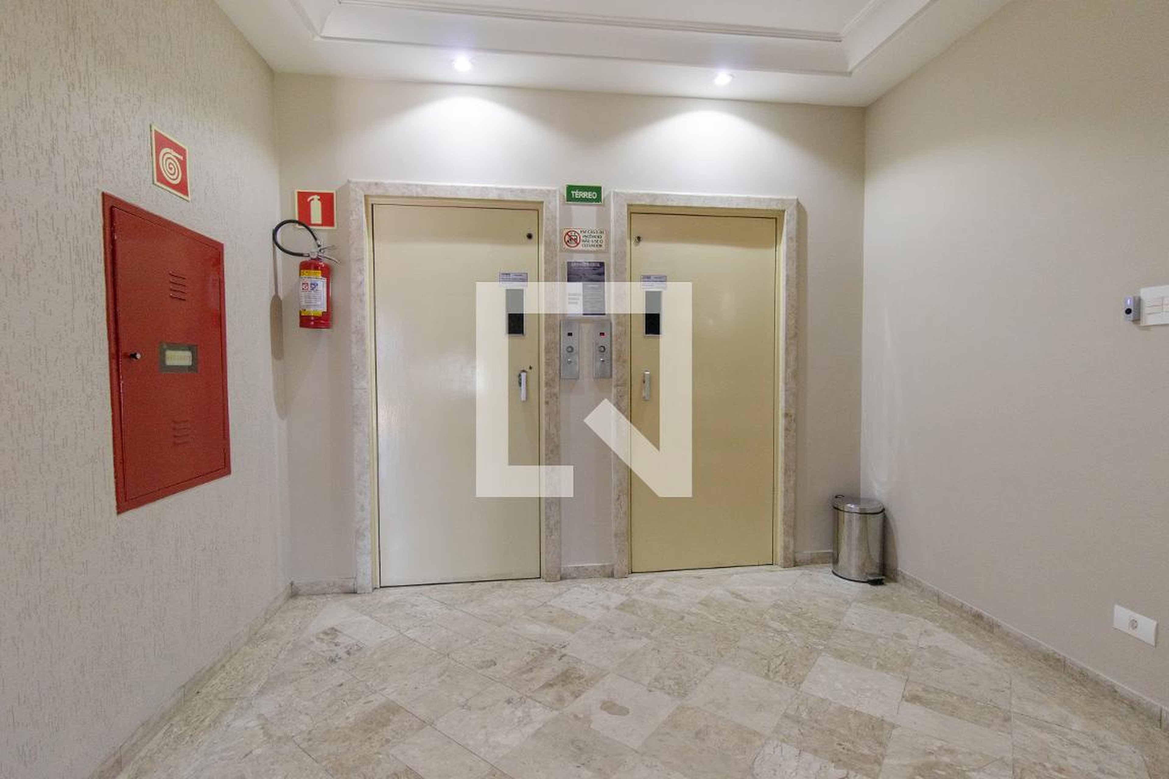 Hall de Entrada - Amanda