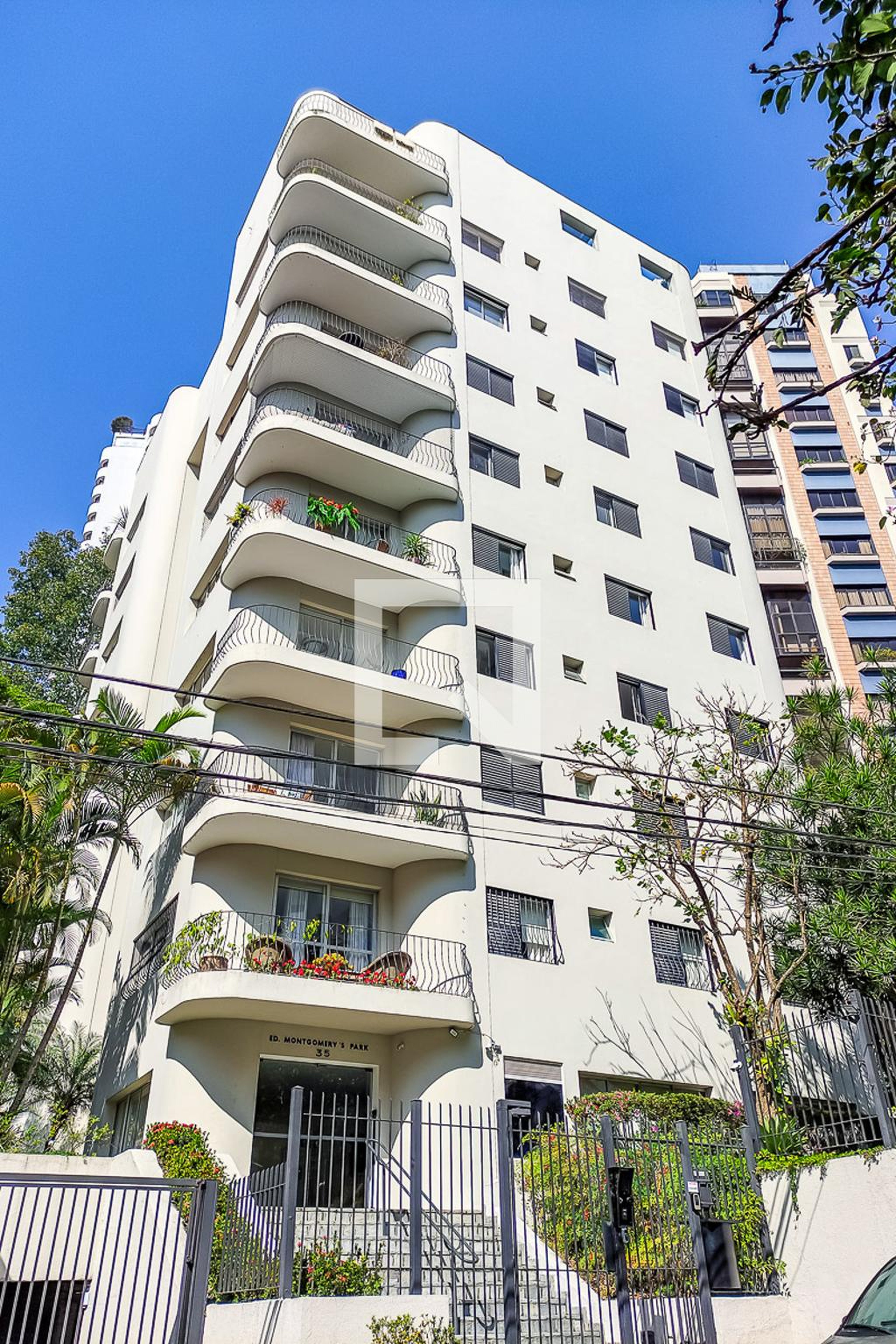Fachada Condomínio Montgomery´s Park
