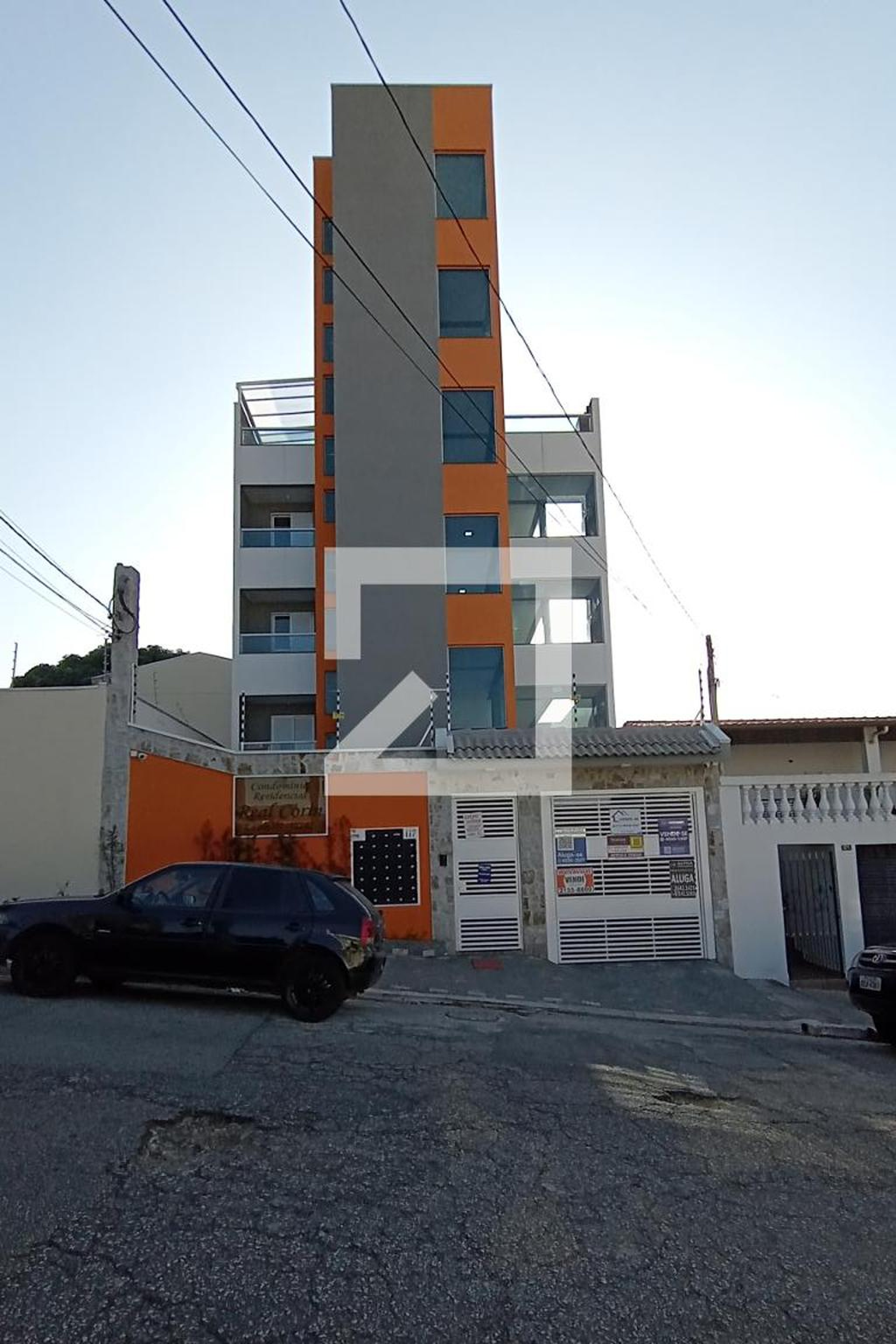 Fachada do Condomínio Residencial Corin