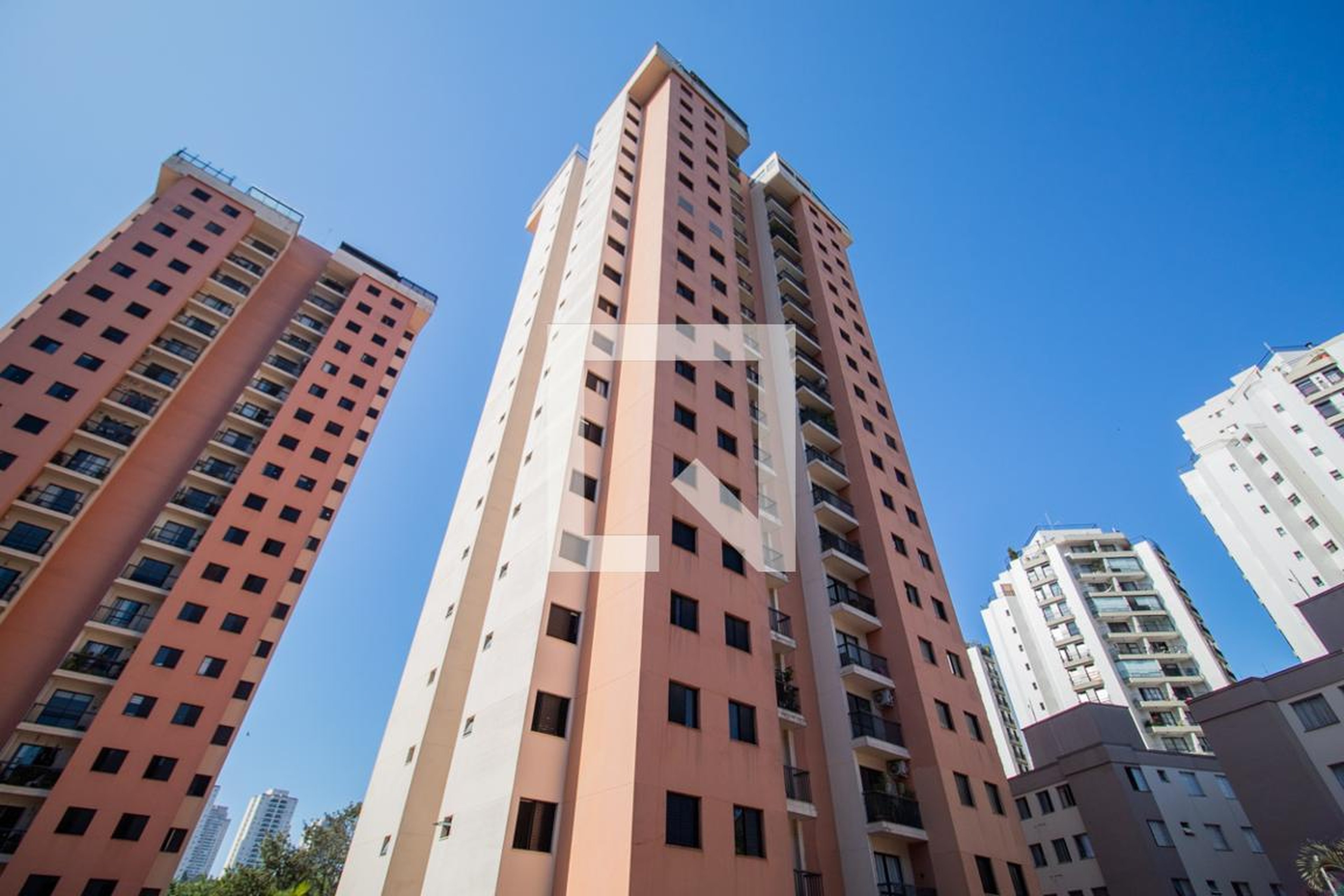 Fachada do Prédio Condomínio em Rua Doutor Luiz Migliano, 700