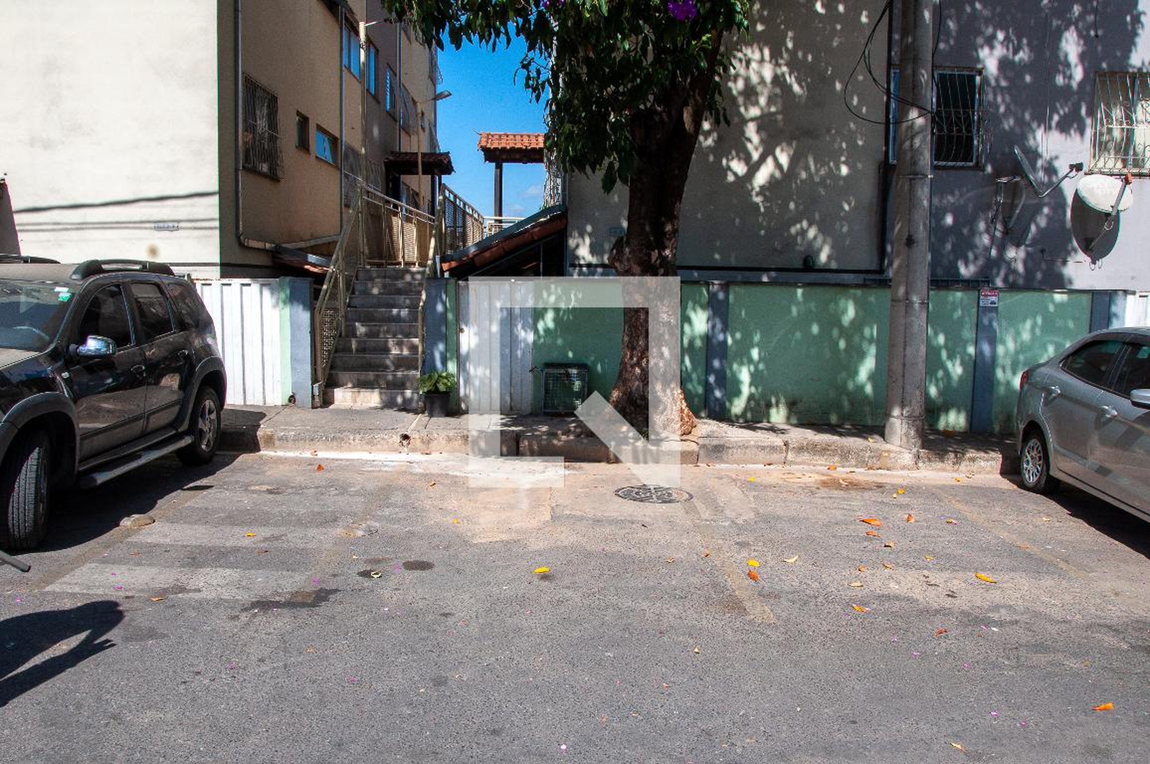 Fachada Condomínio em Rua 3, 35