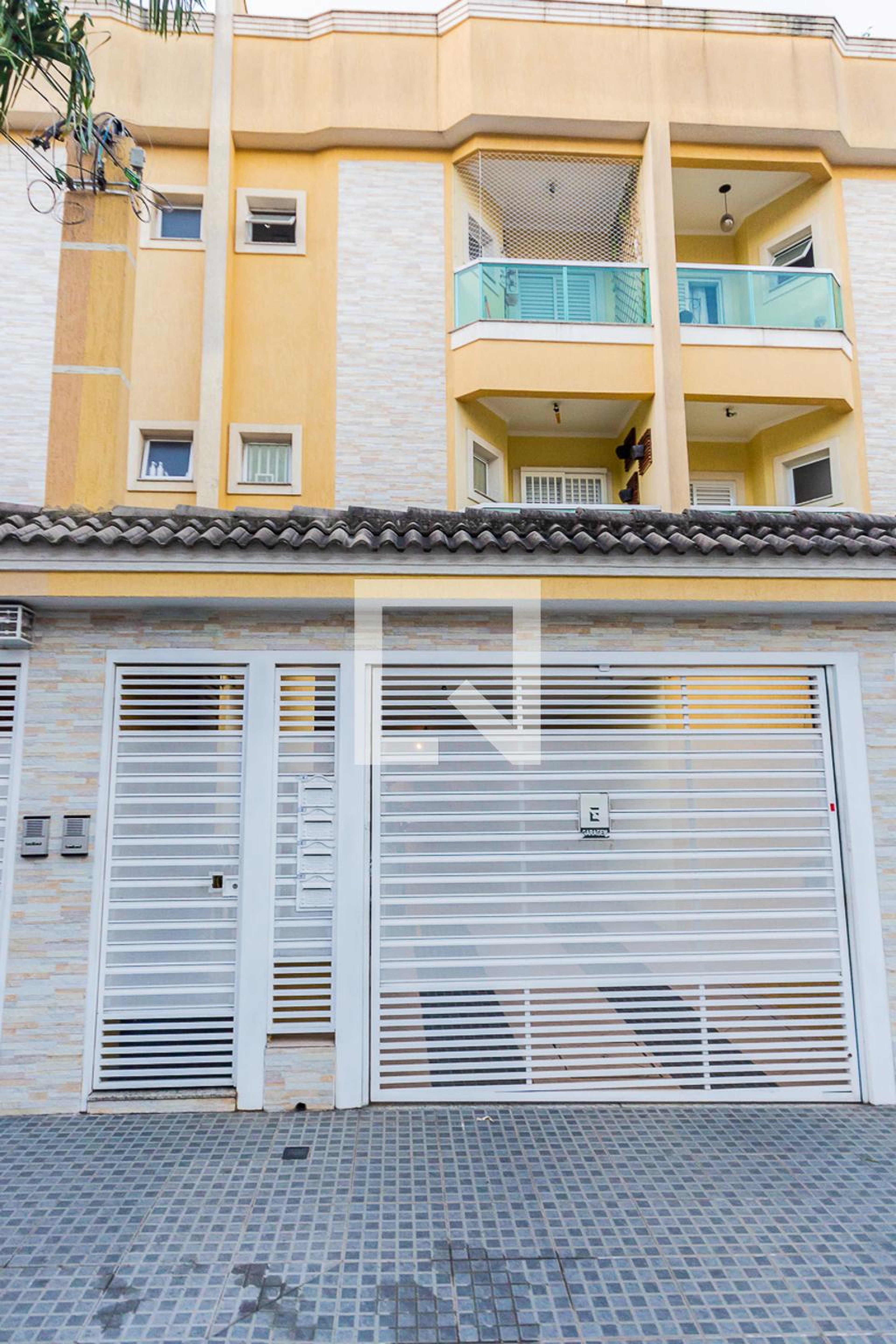 Fachada Condomínio em Rua Itália, 285