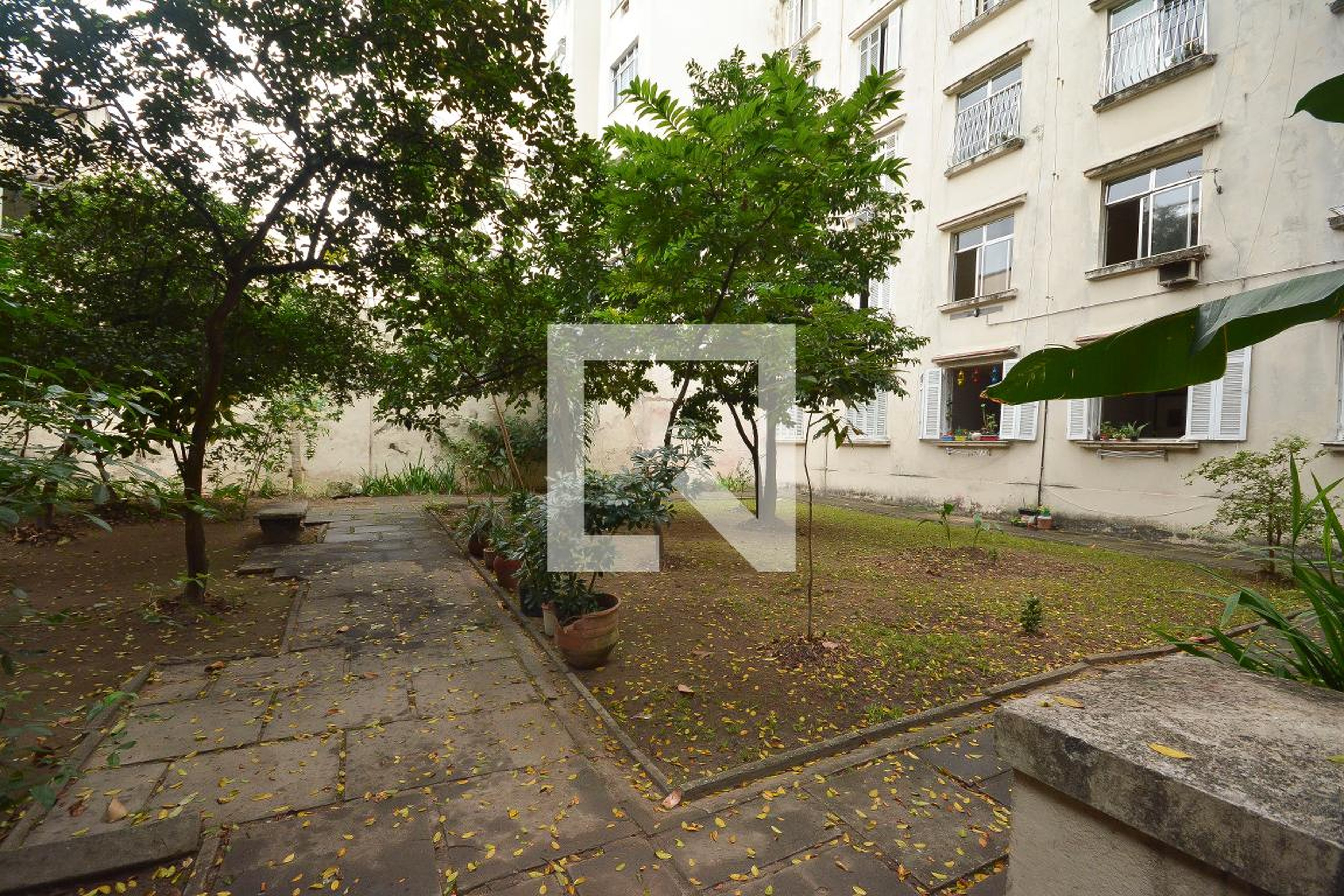Playground Condomínio em Rua Cândido Mendes, 89