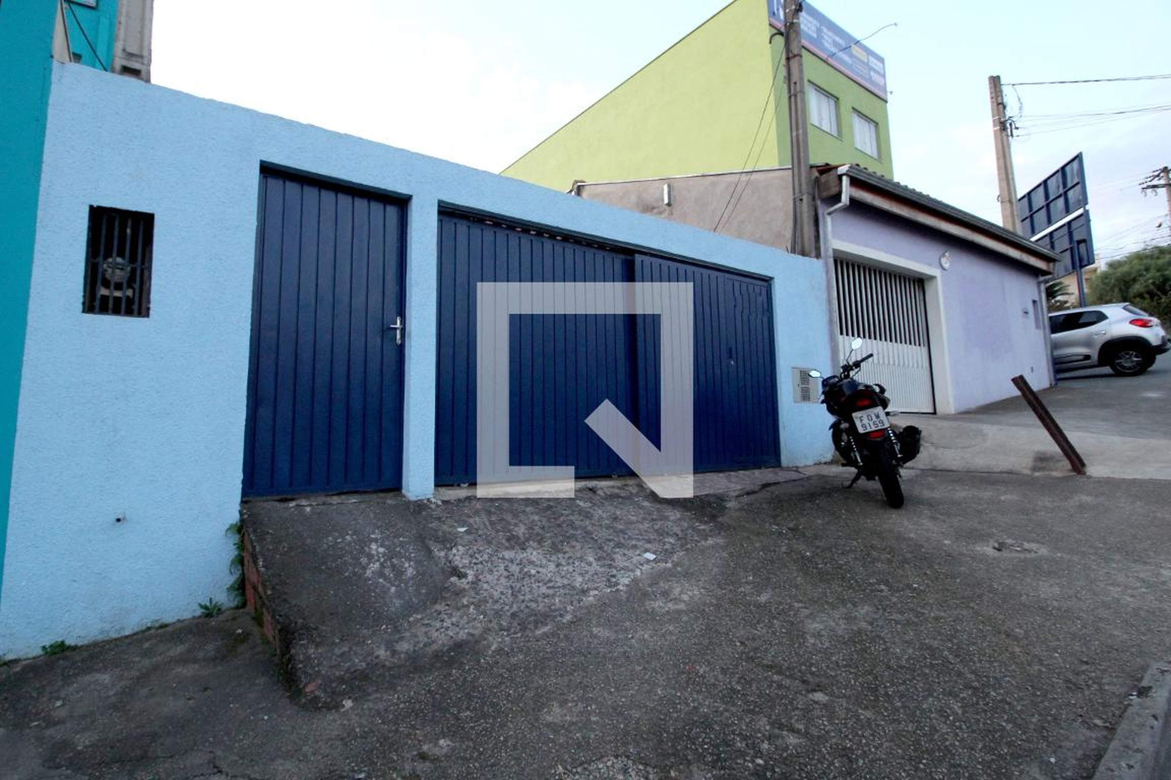 Fachada Condomínio em Rua Leondina Gonçalves Mobaier, 0