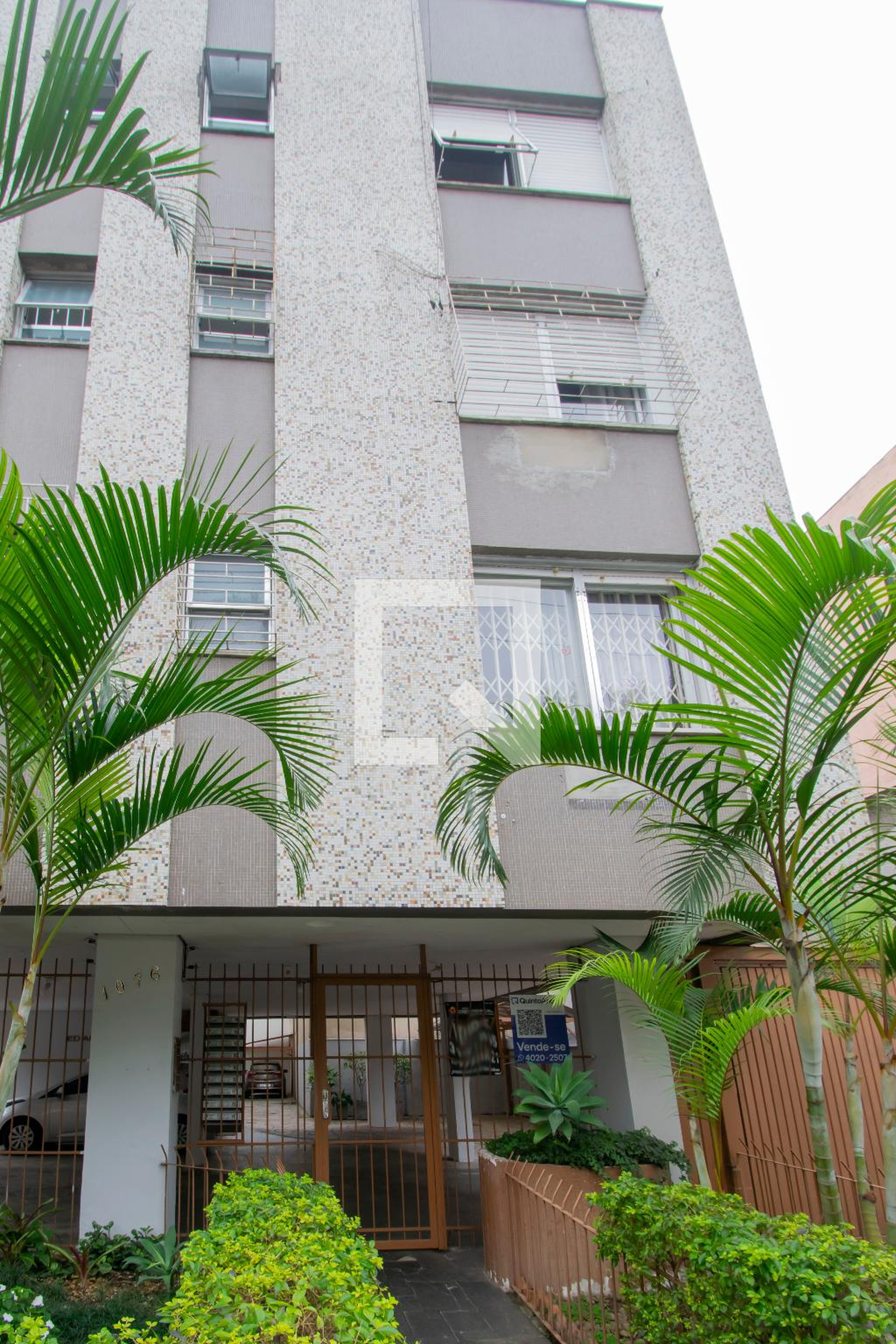 Fachada Condomínio em Rua Marcílio Dias, 1076