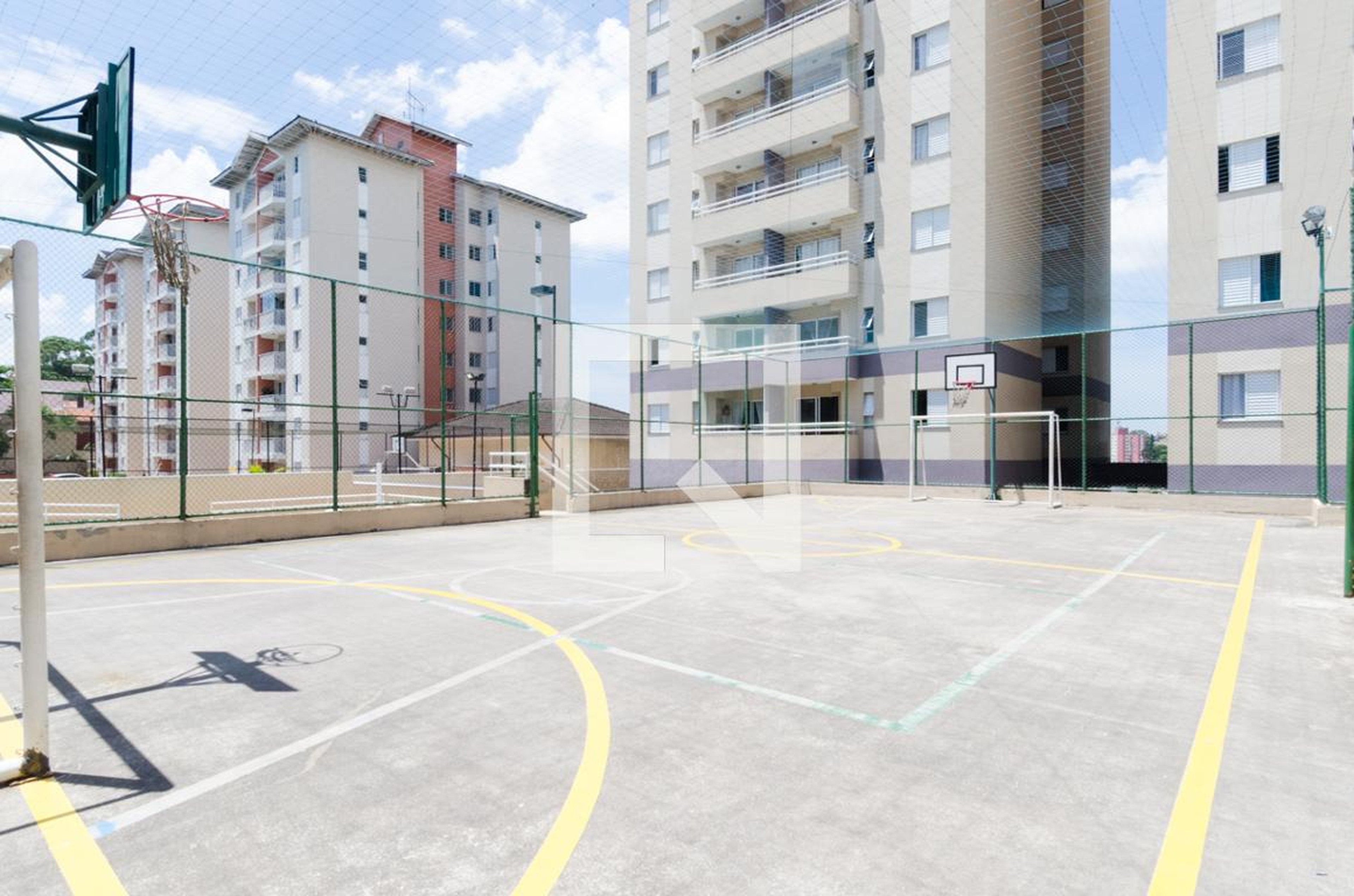 Quadra - Portal dos Passaros 2