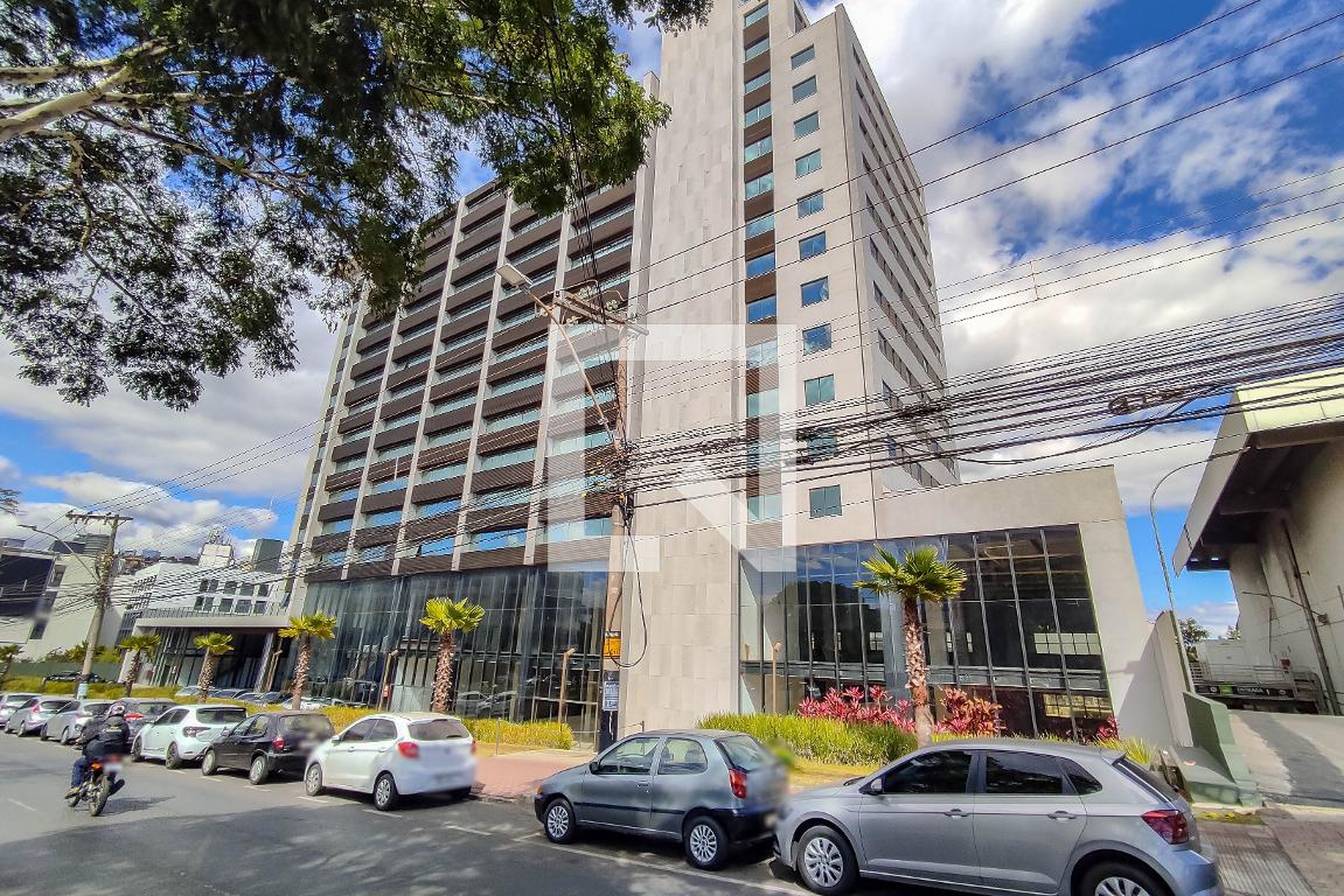 Fachada Condomínio em Avenida Raja Gabáglia, 3600