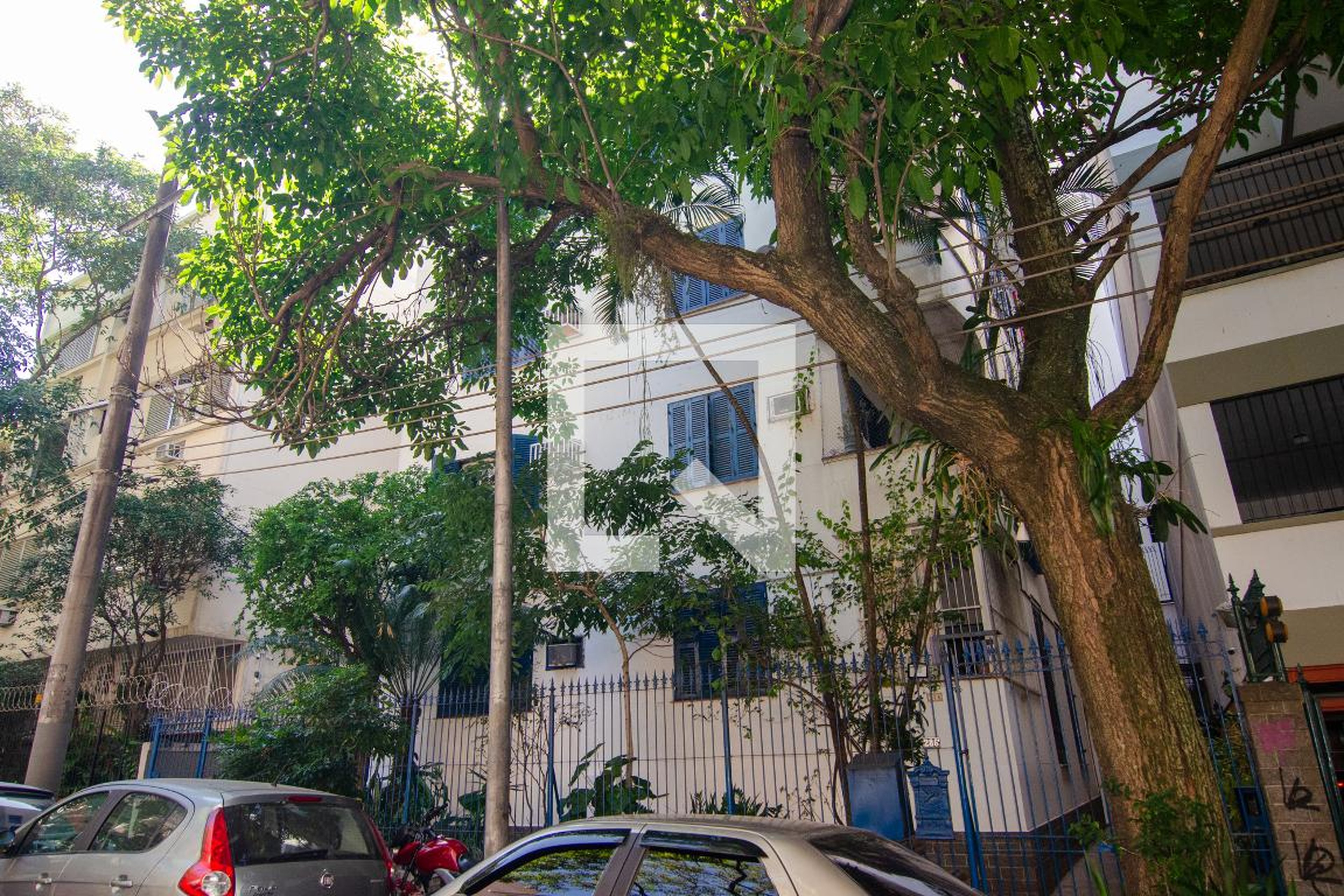 Fachada Condomínio em Rua Décio Vilares, 286