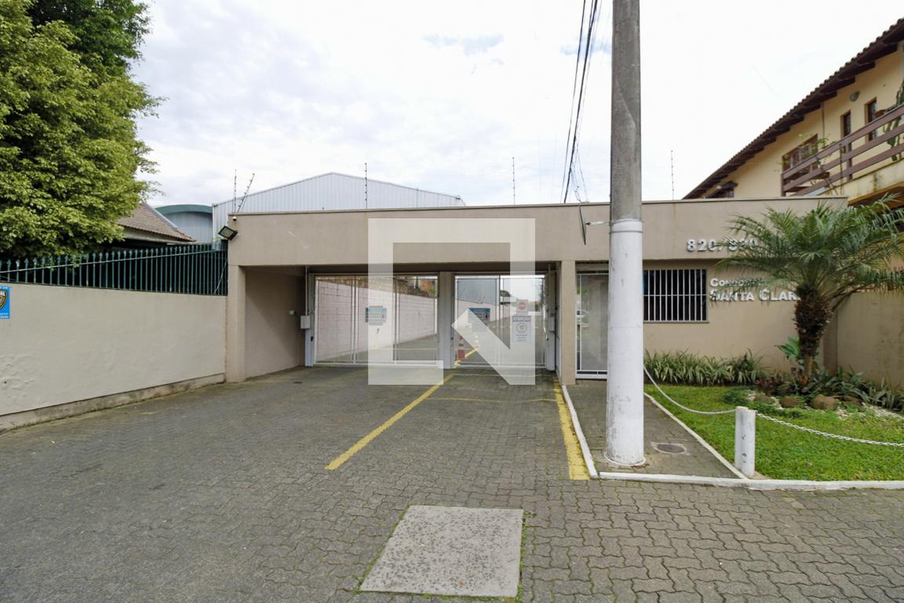 Fachada do Condomínio Condomínio Santa Clara