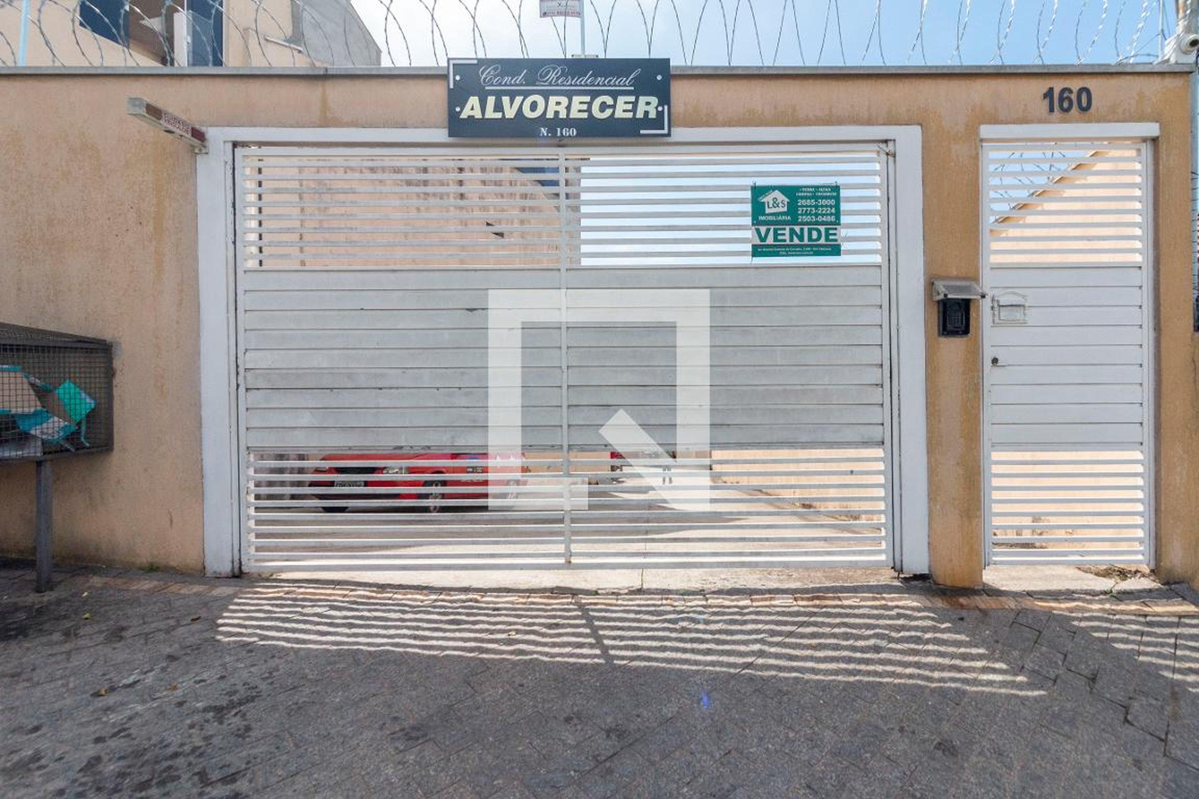 Fachada Condomínio em Rua Salim Jorge Id, 160