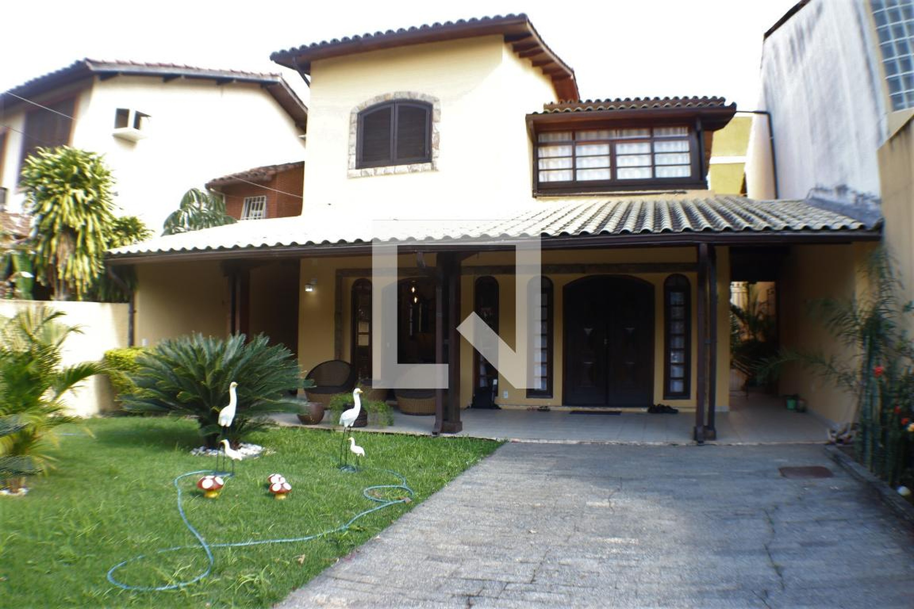 Fachada Condomínio em Rua Baixa Grande, 149