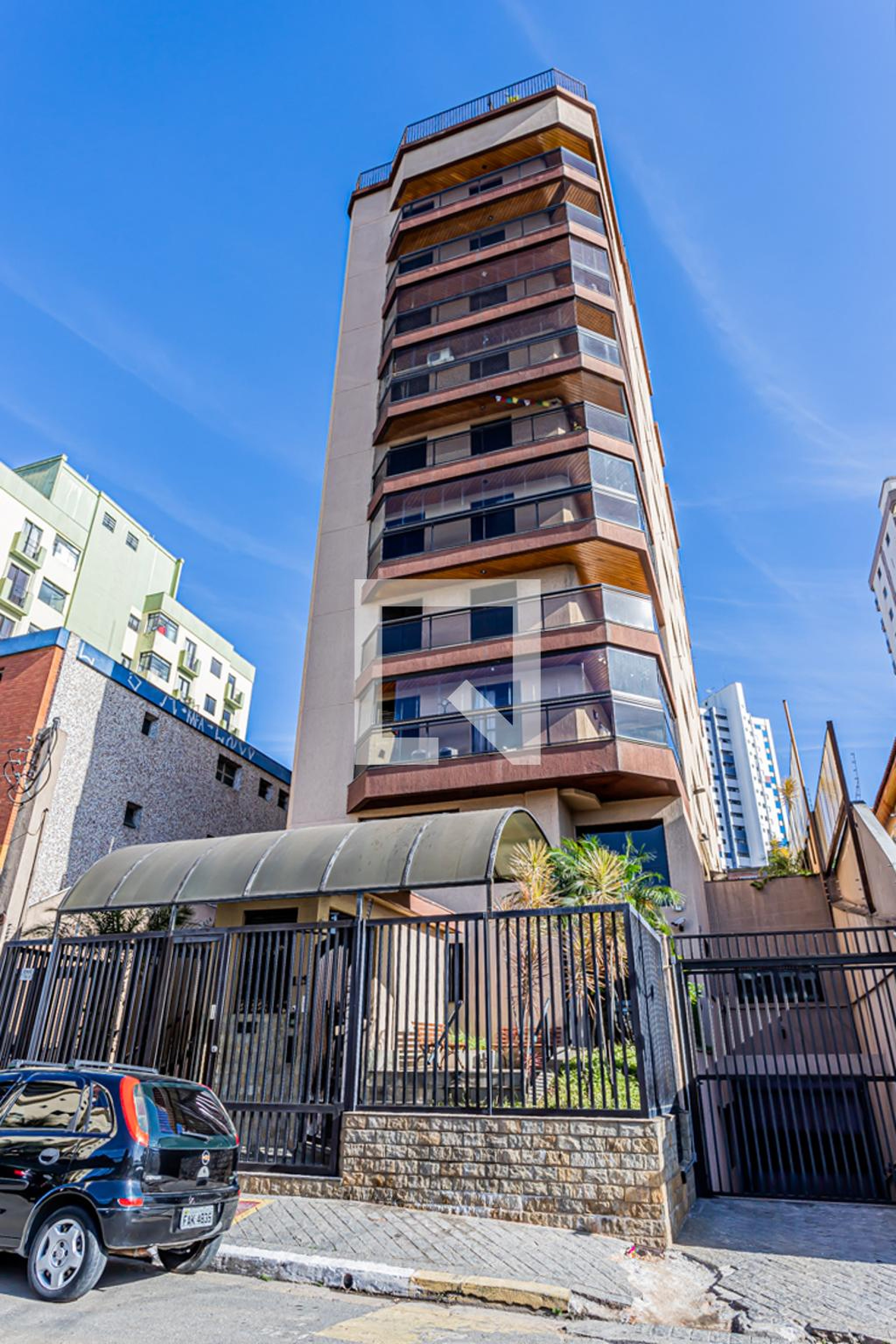 Fachada Condomínio em Rua Martins Claro, 129