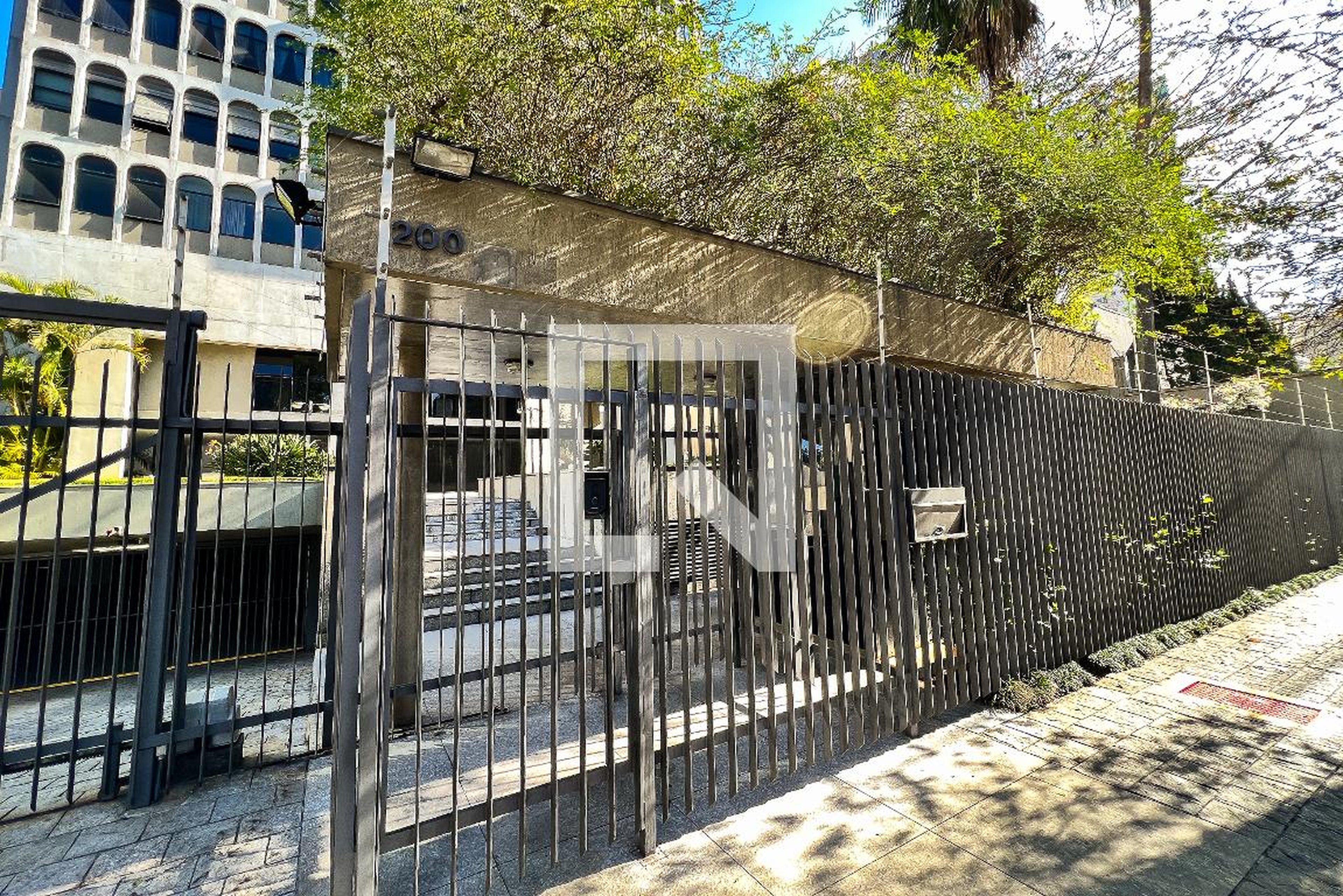 Fachada Condomínio Kamle Couri