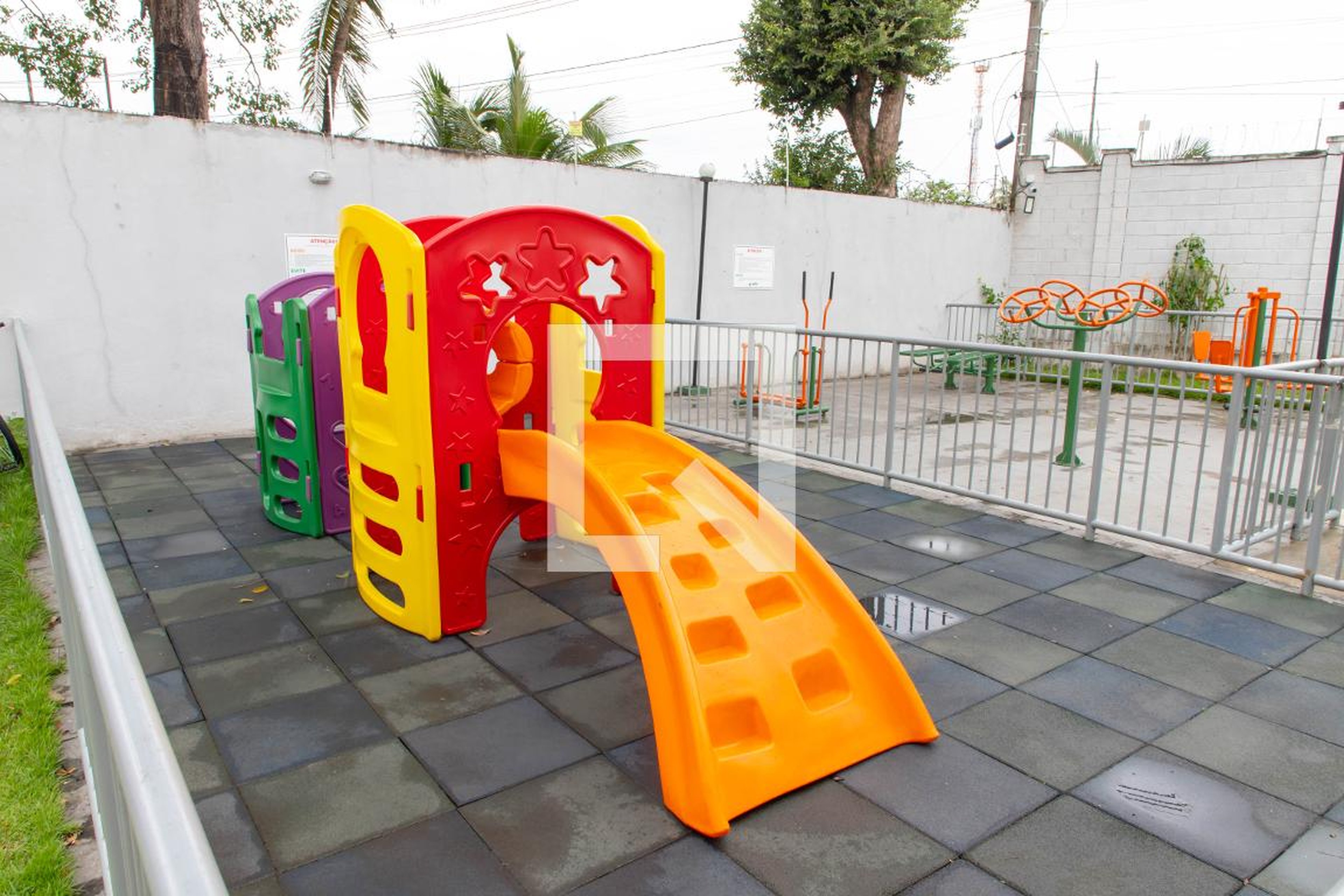 Playground - Parque Solares