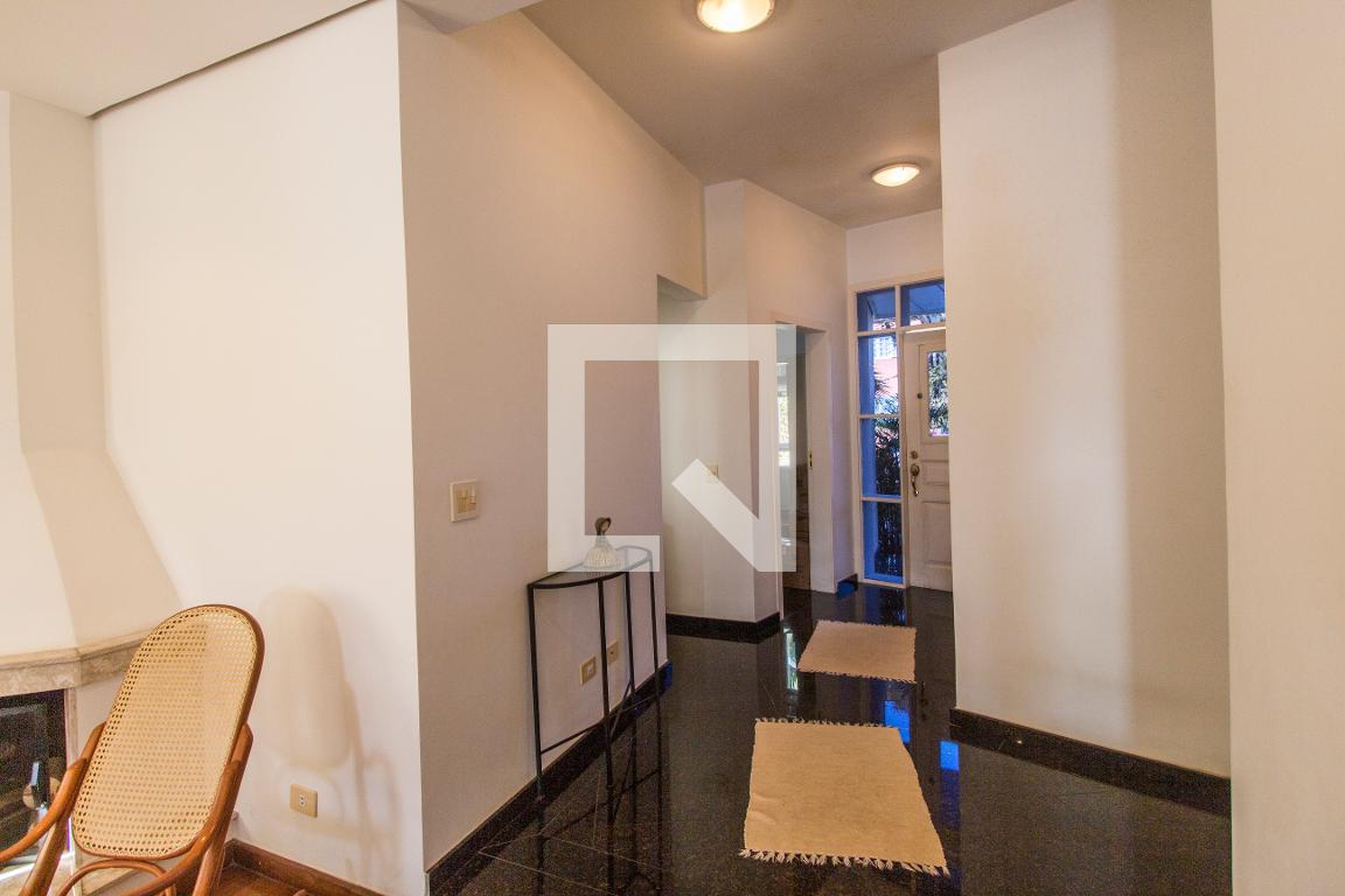 Hall de Entrada Condomínio Alphaville Residencial 6