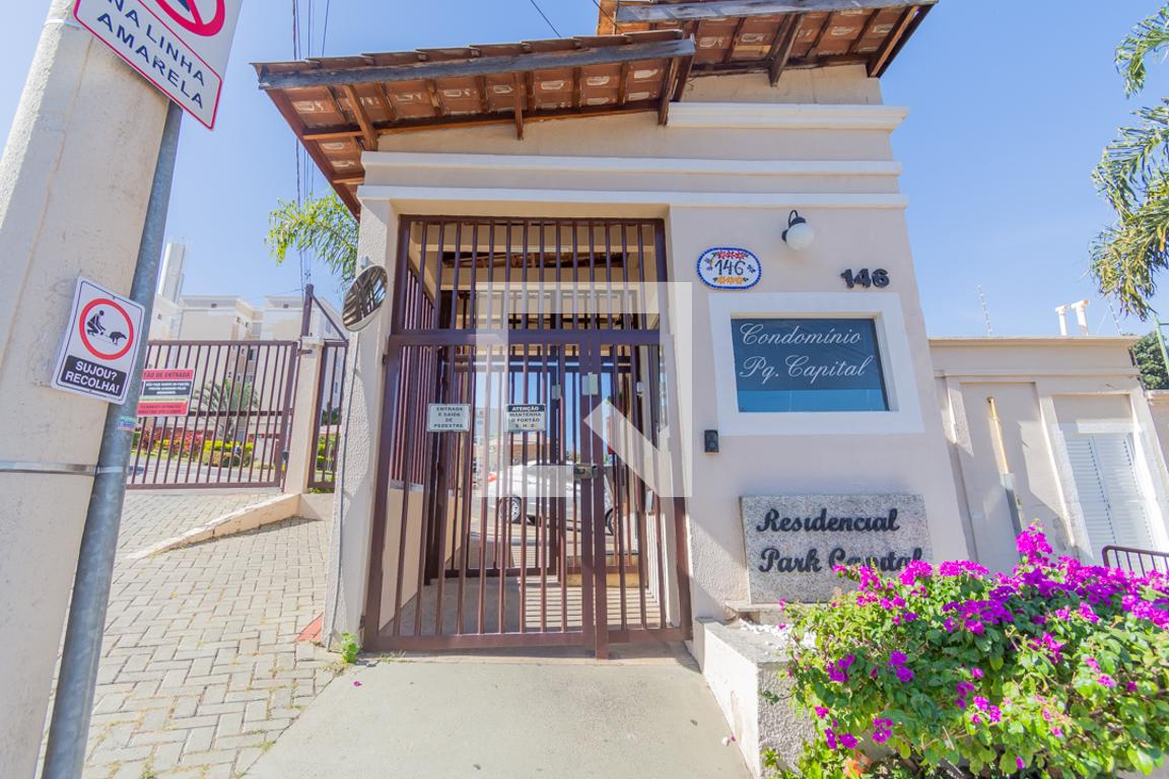 Fachada do Condomínio Condomínio em Rua Doutor Jeber Juabre, 611