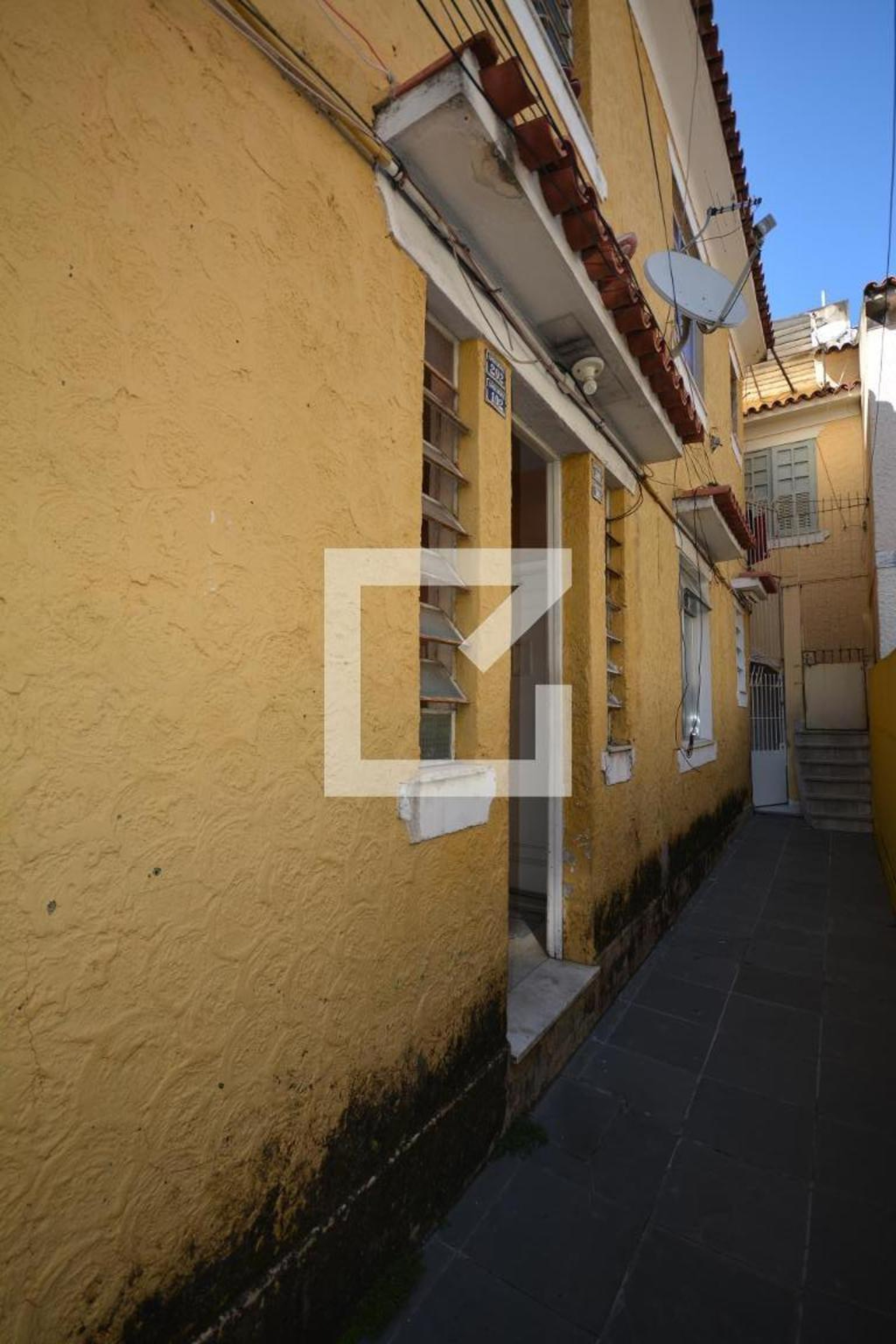 Fachada Condomínio em Avenida Vicente de Carvalho, 468