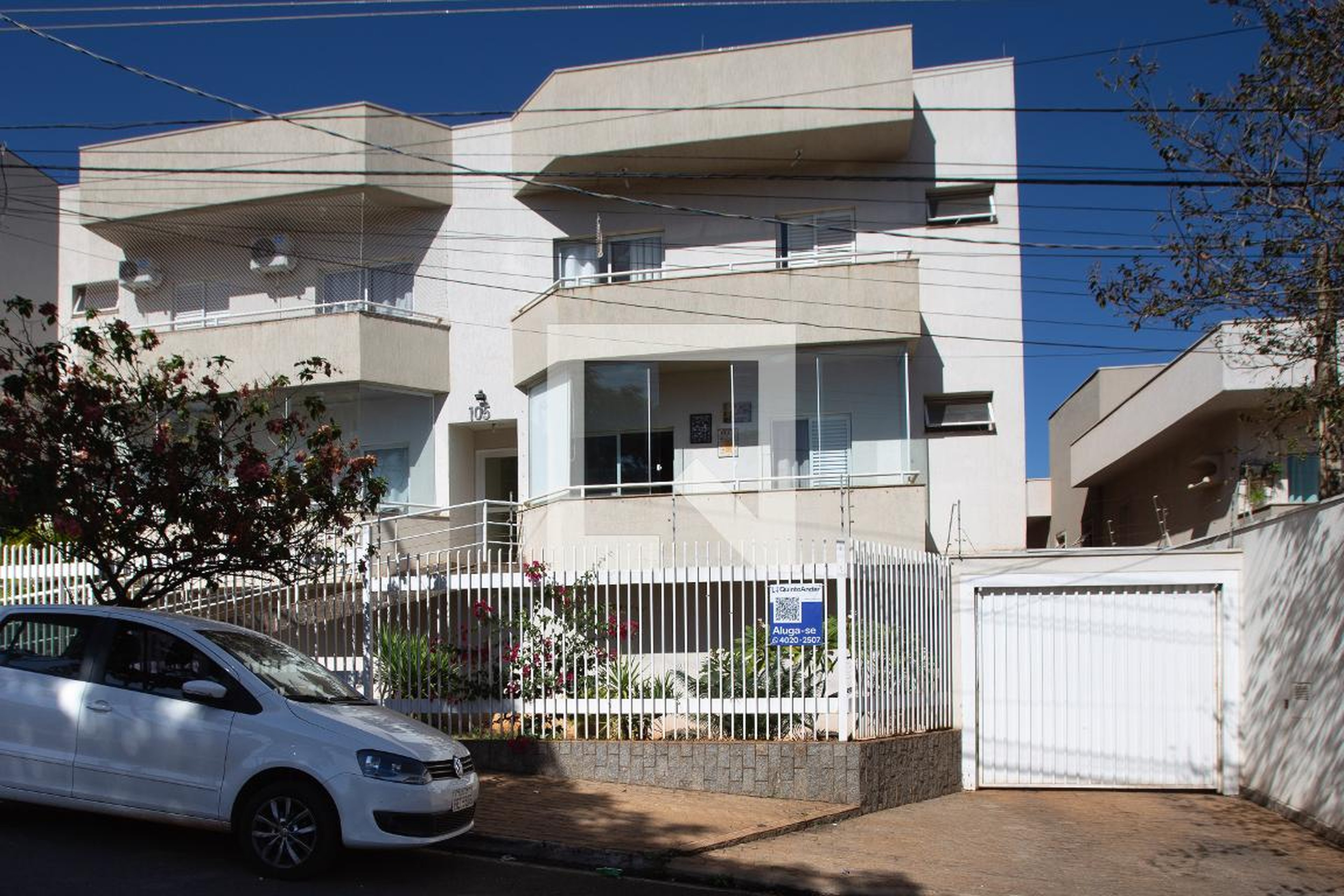 Fachada Condomínio Quebec