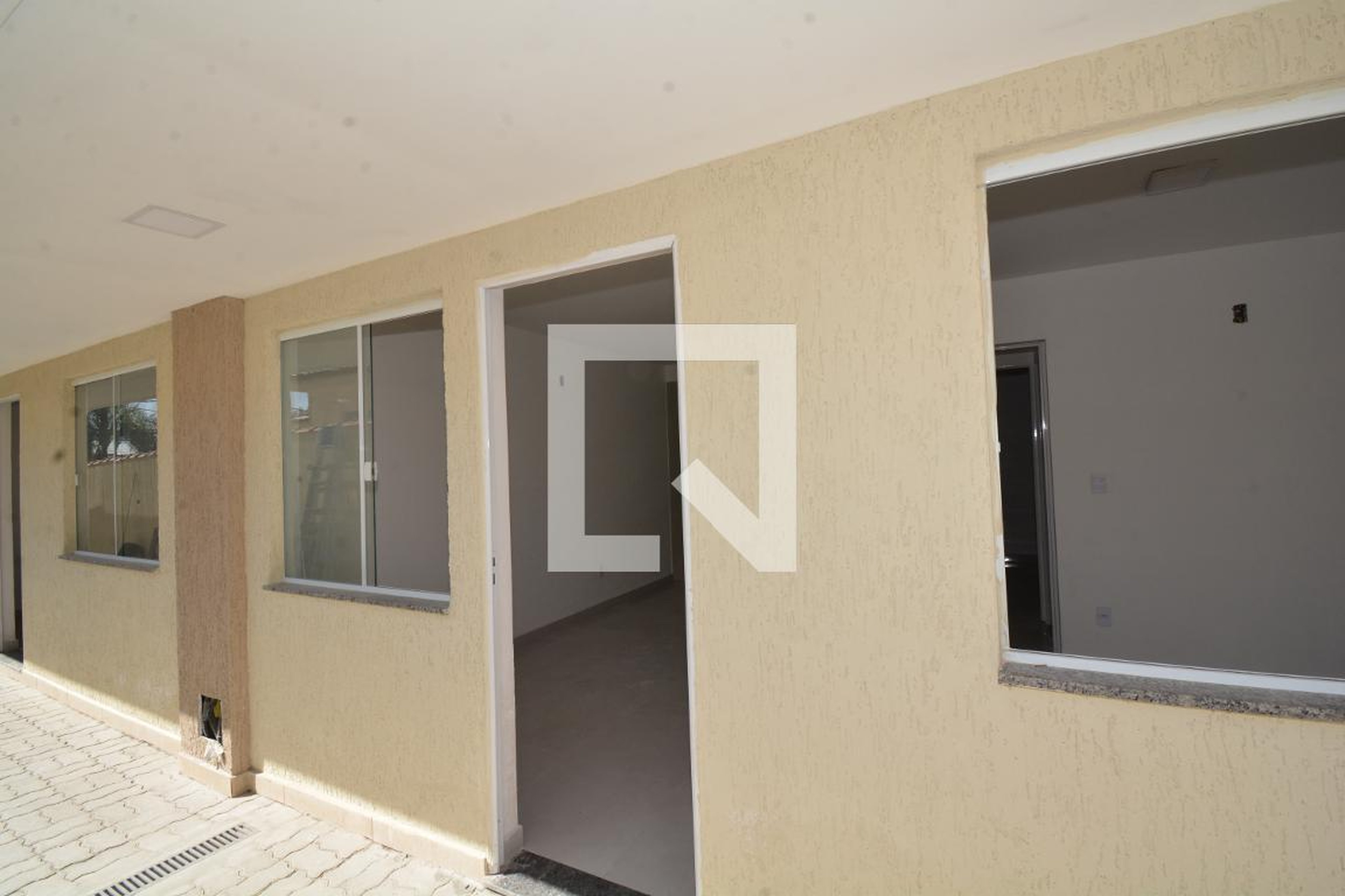 Fachada Condomínio em Rua Pinto Teles, 1099