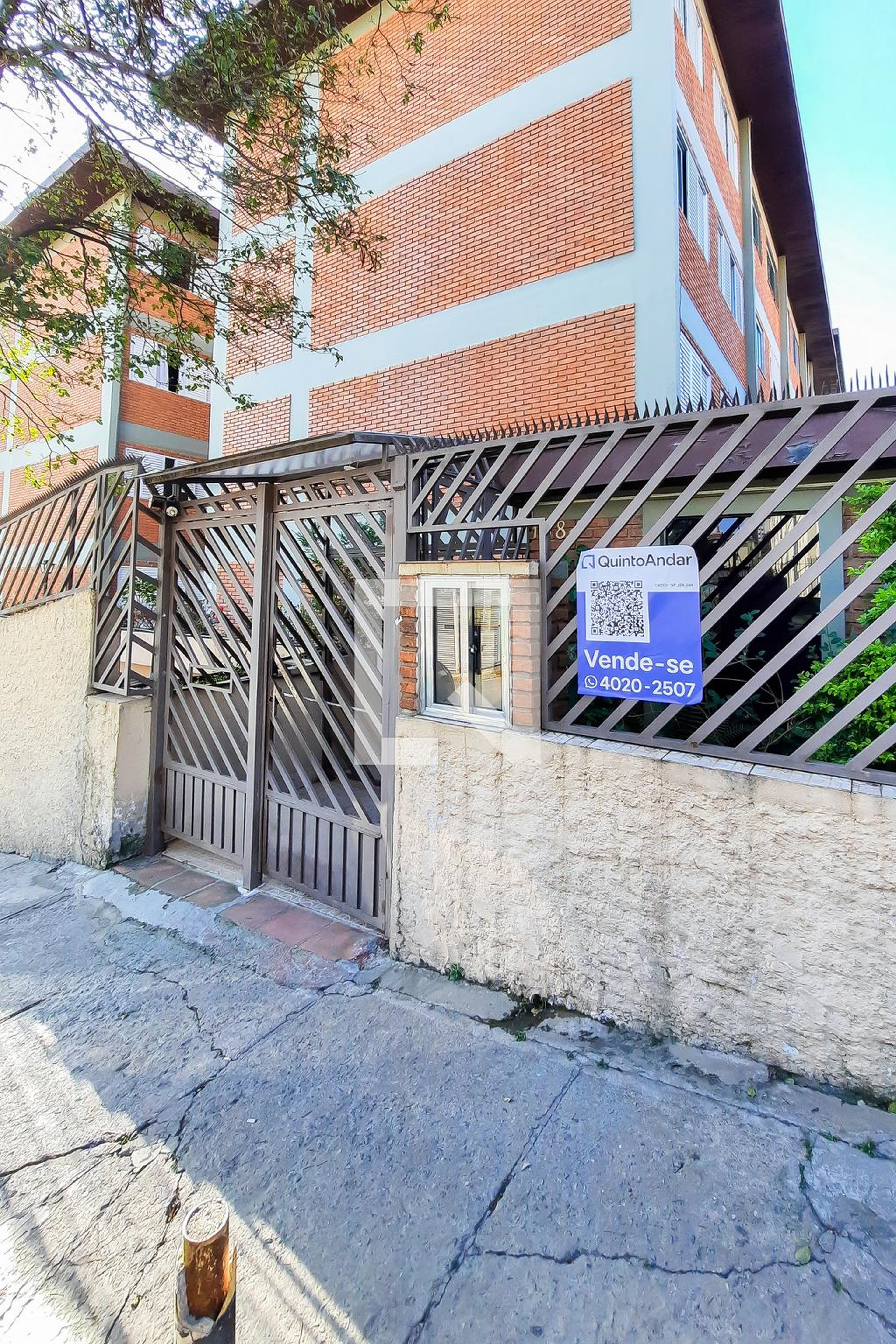 Fachada do Condomínio Condomínio San