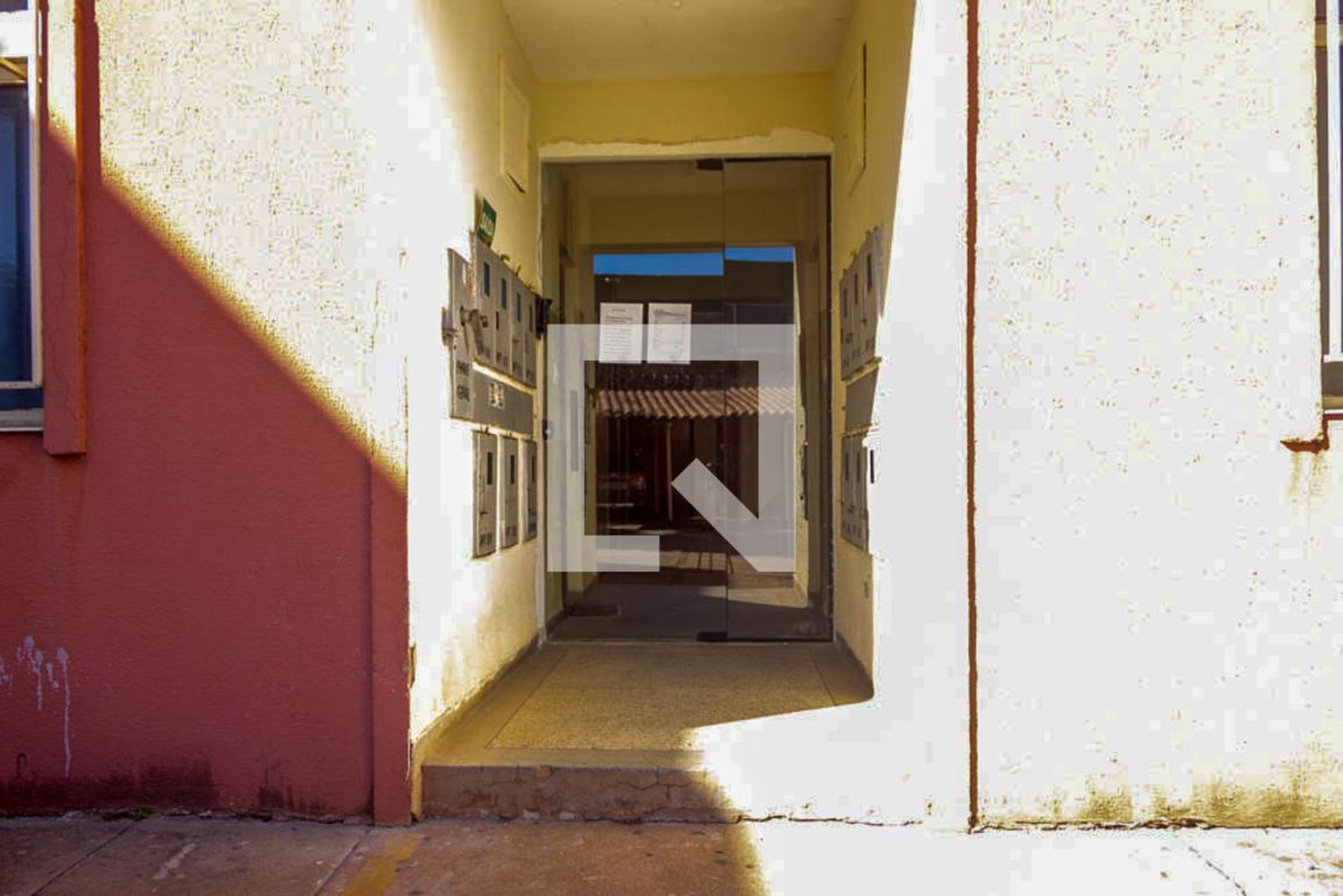 Área comum - Engenheiro Azeli