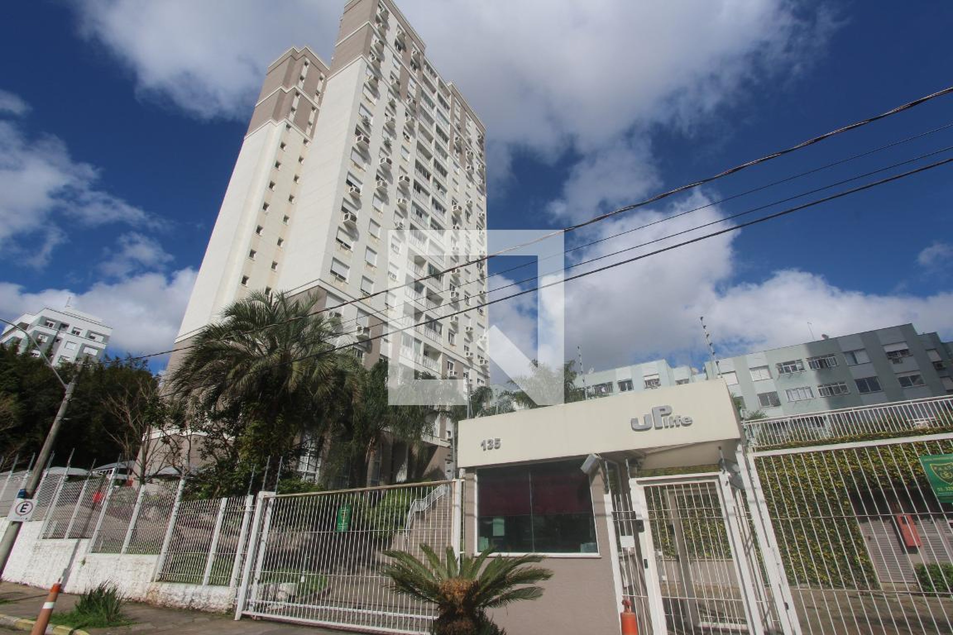 Fachada do Condomínio Condomínio Up Life