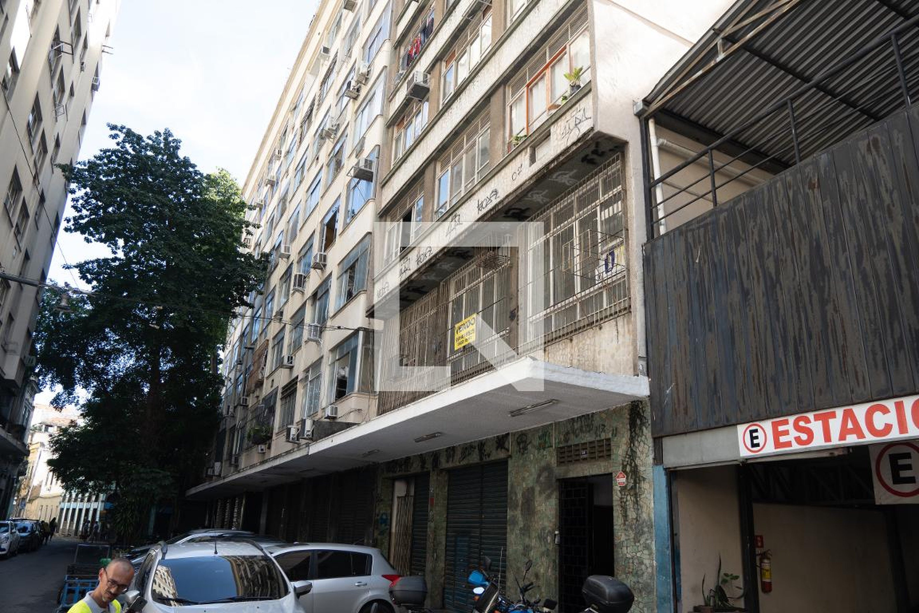 Fachada do Prédio Edifício Leandro Martins