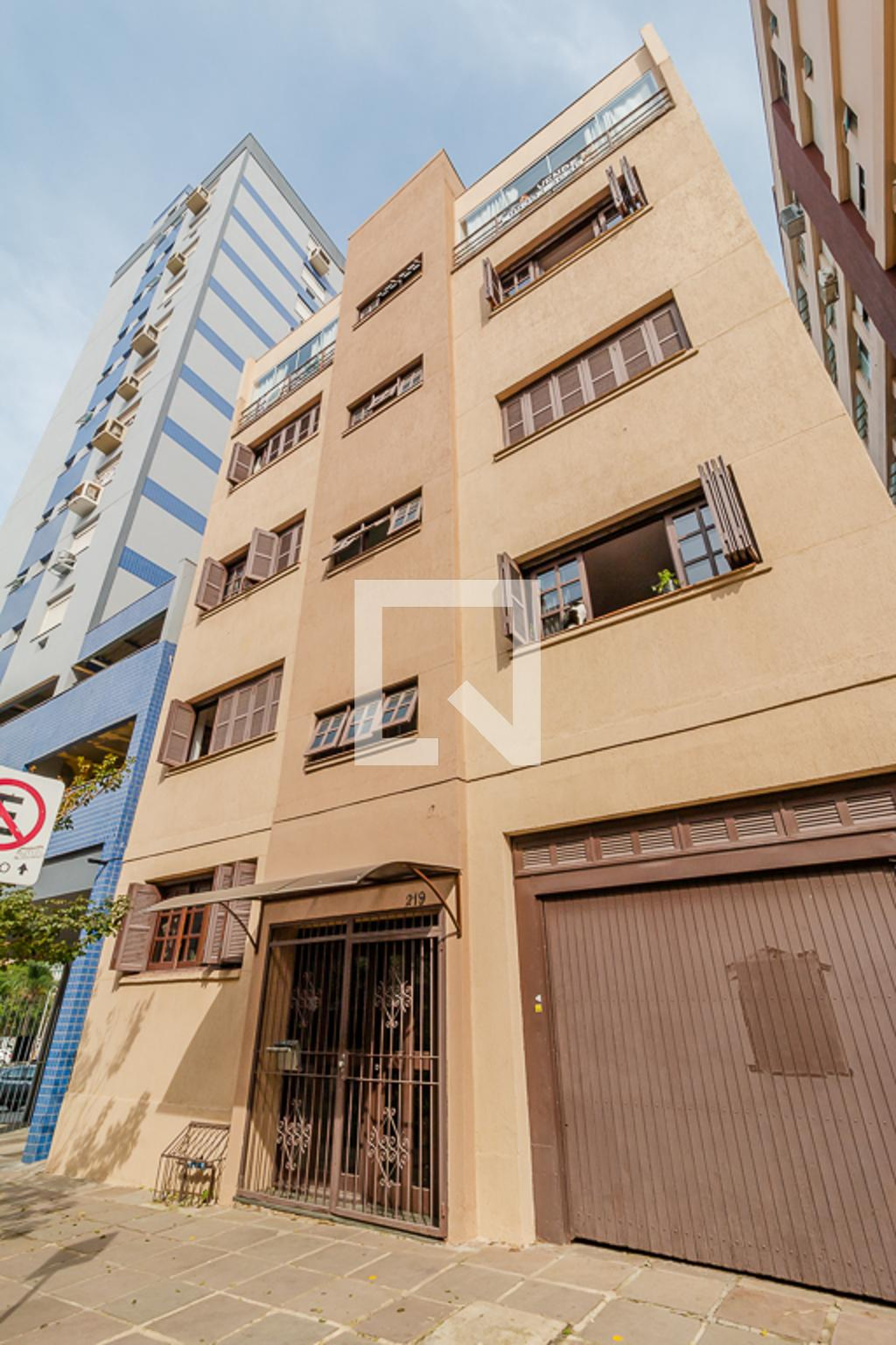 Fachada Edifício Girasoles