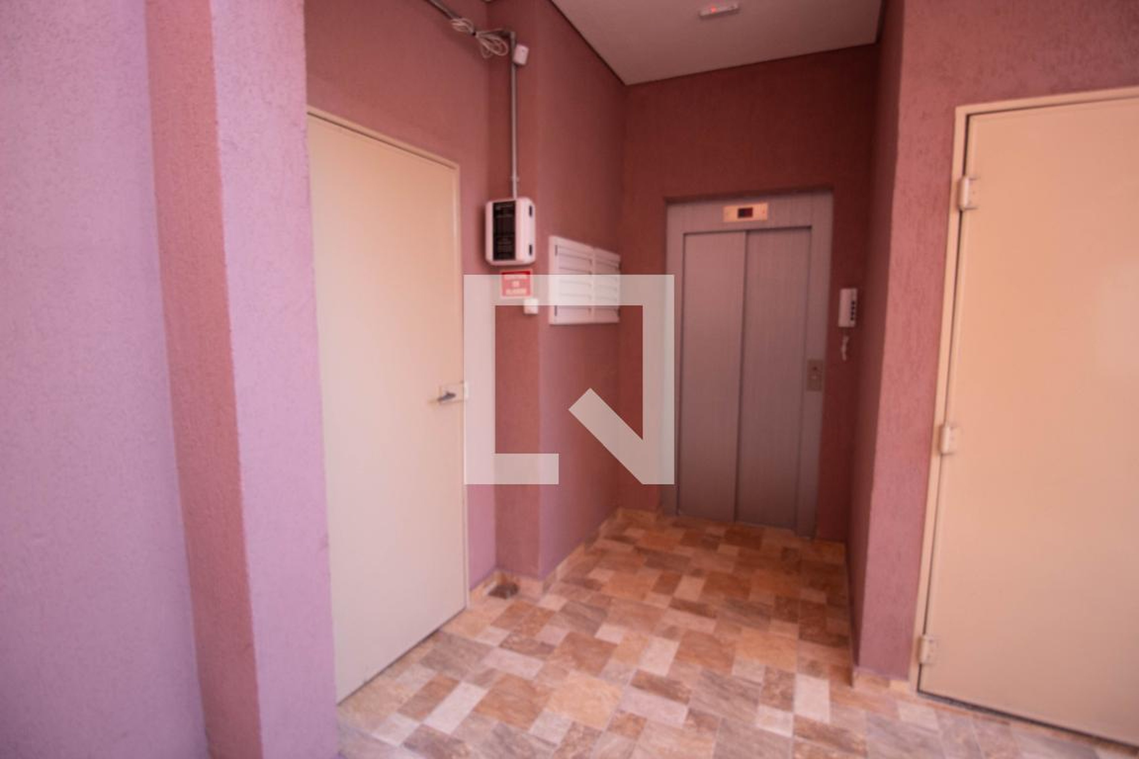 Área comum - Viva La Vida III