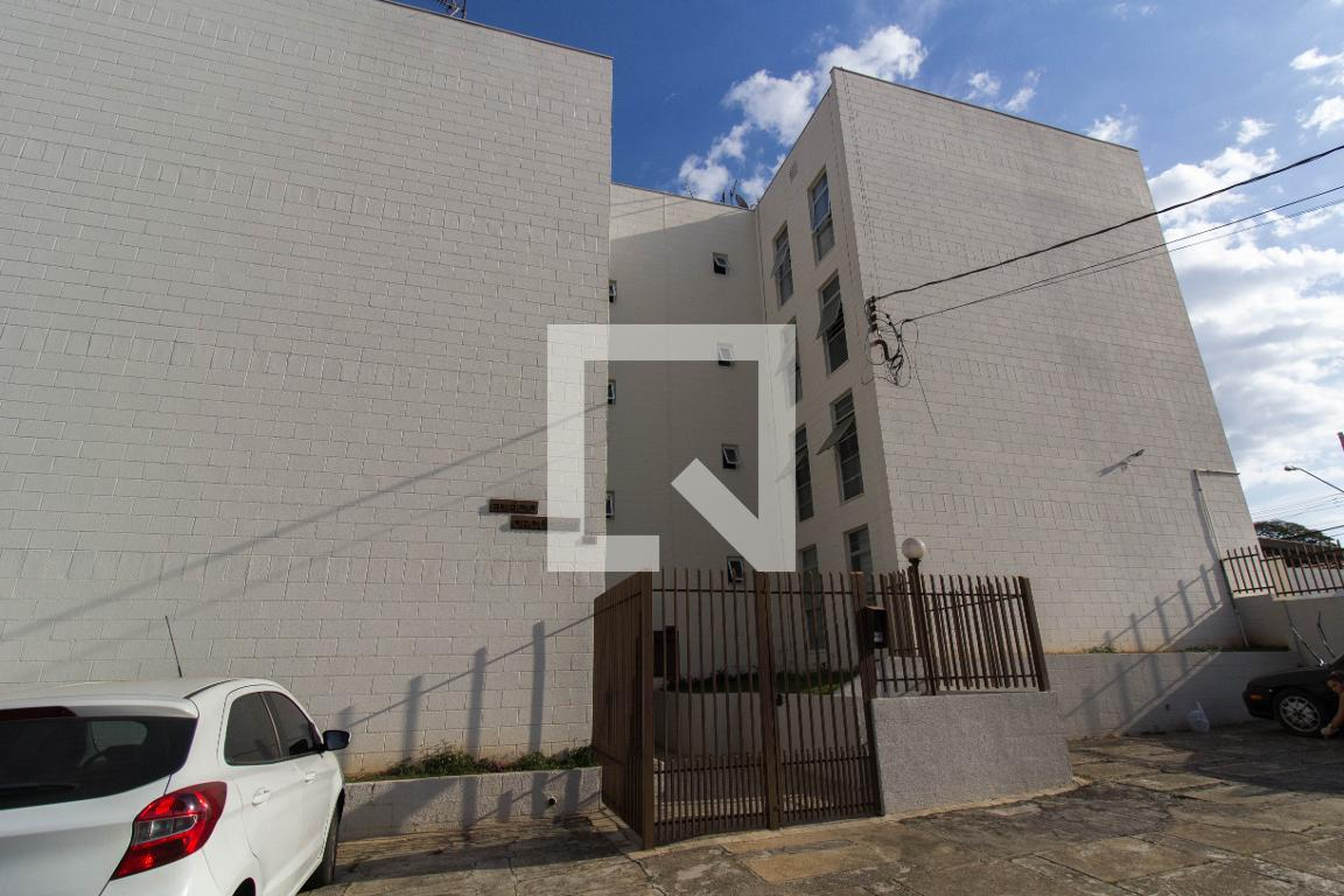 Fachada Condomínio Orquídeas