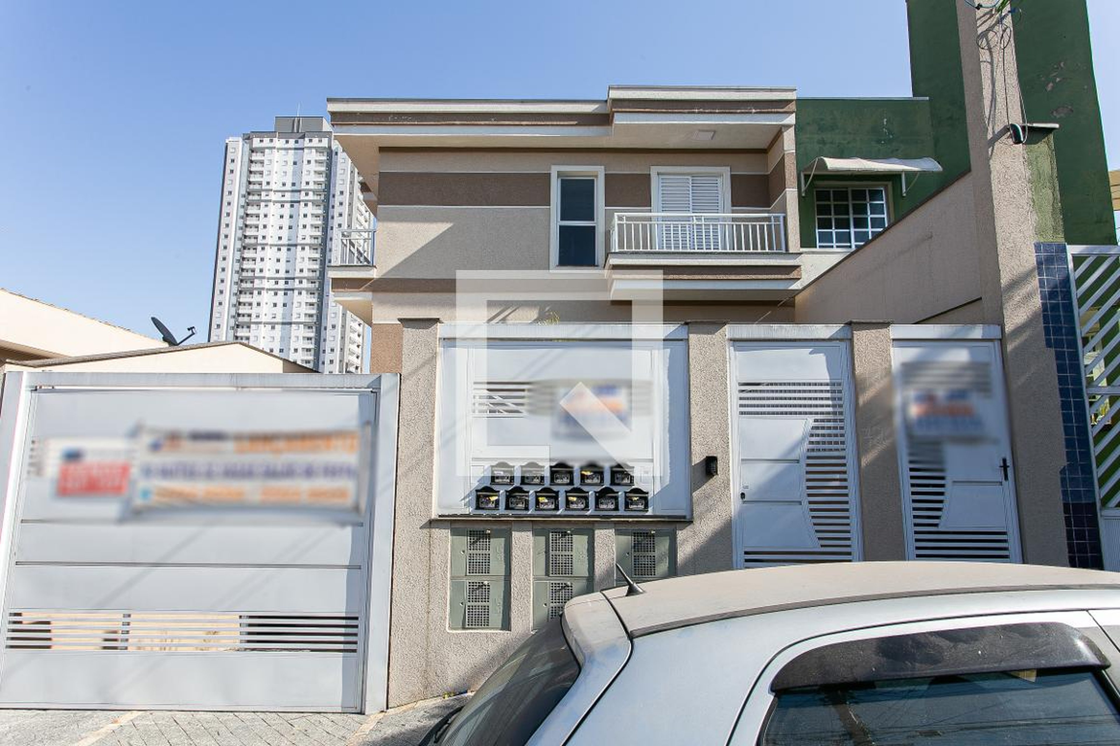 Fachada do Condomínio Condomínio em Rua Otília, 720