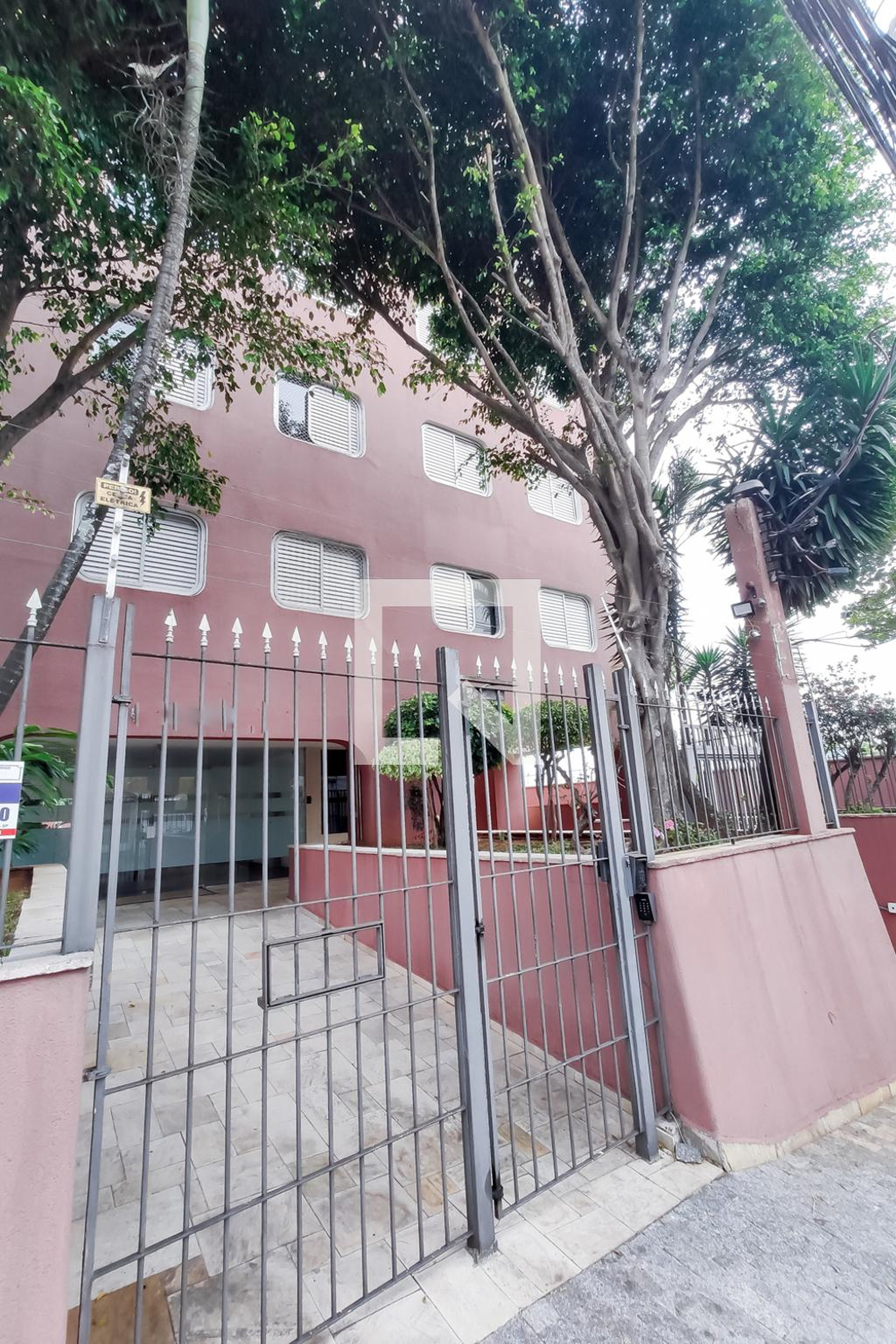 Fachada Condomínio em Avenida Dória, 410