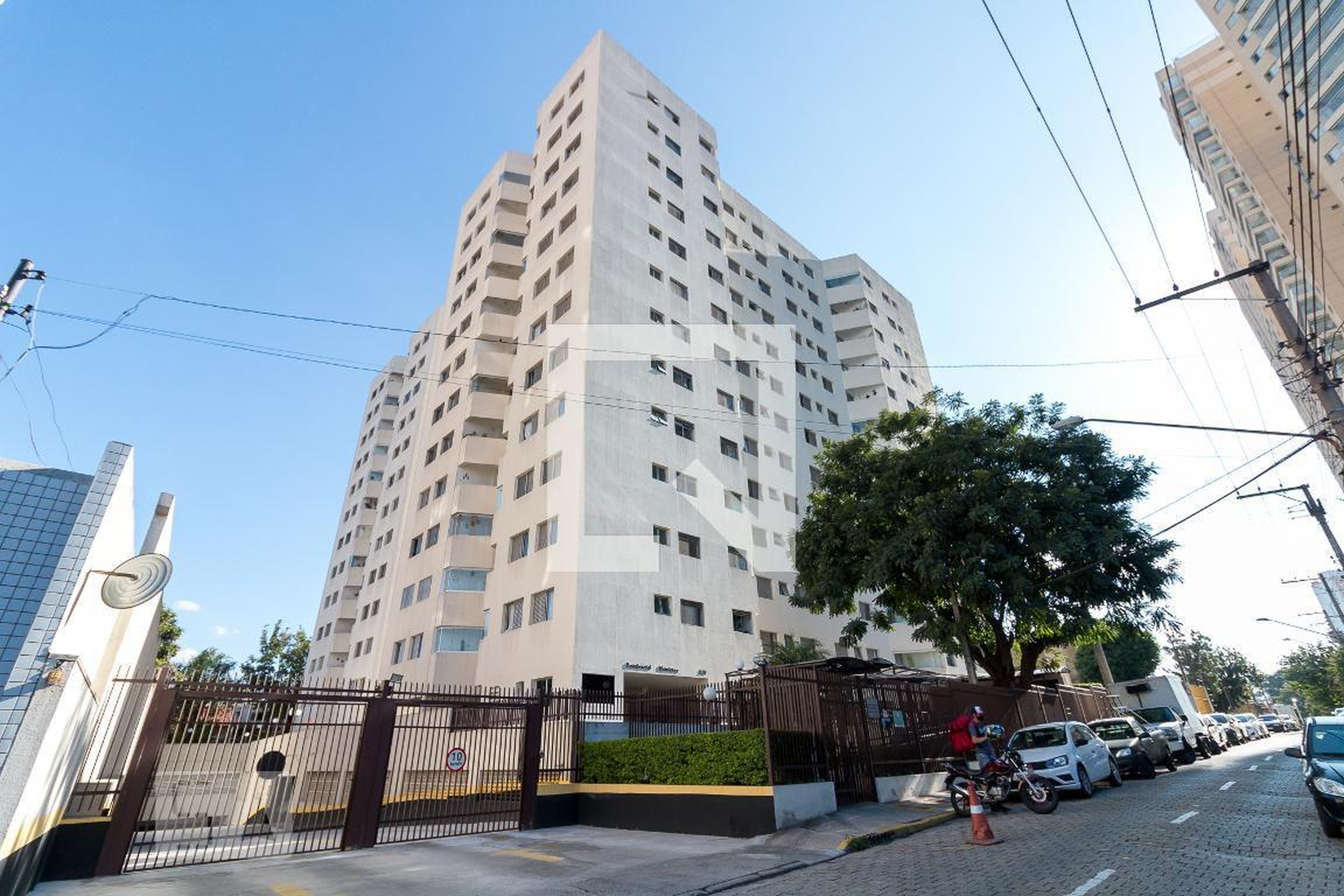 Fachada Residencial Monterey